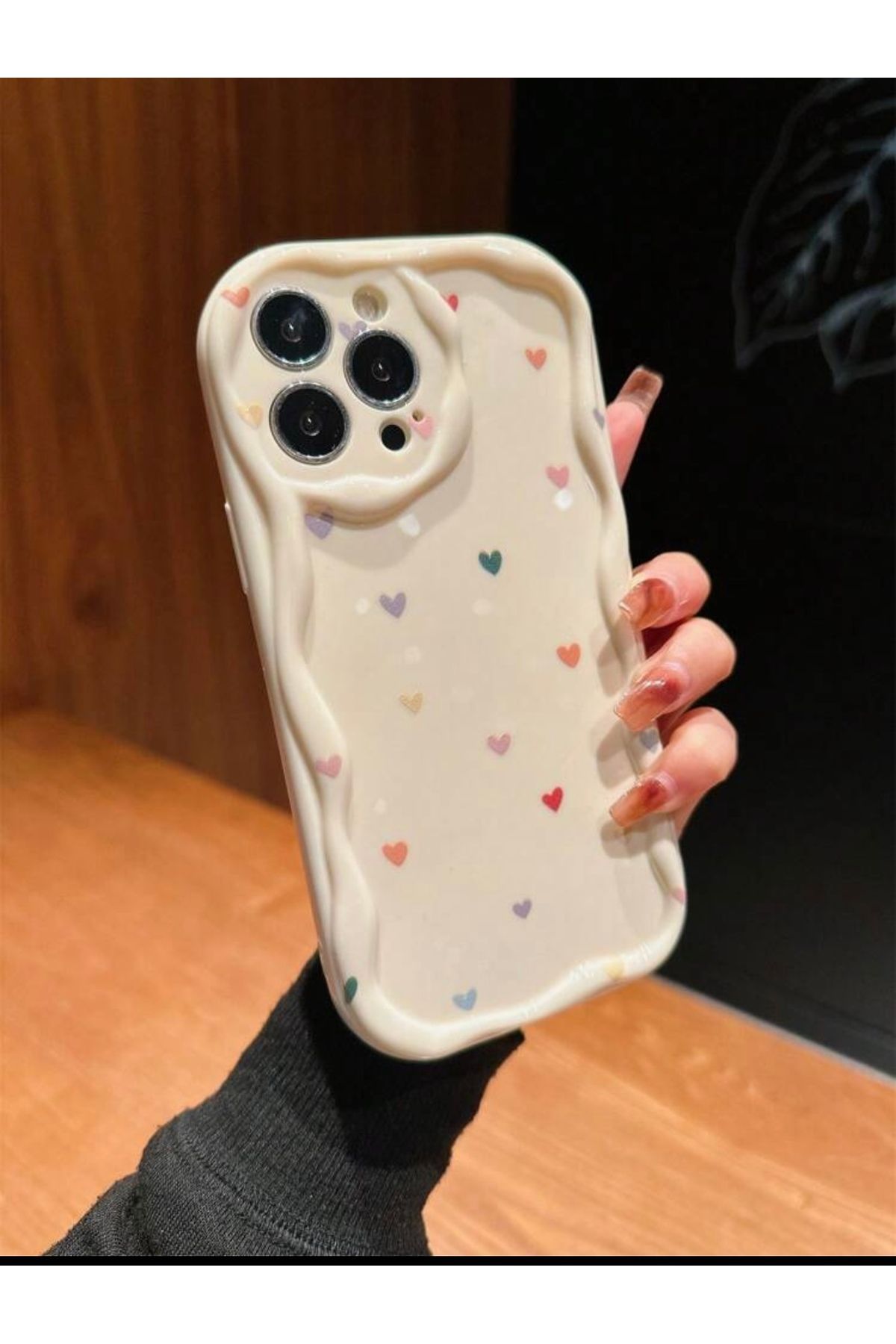 MirazTasarim IPHONE 14 PROMAX RENKLİ KALPLİ EKRU KILIF