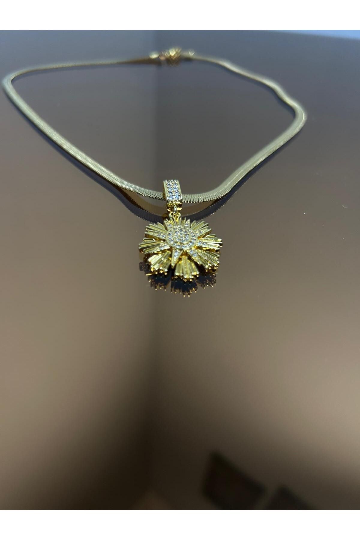 Butik Çelik İtalyan Zincir Yıldızı Kolye