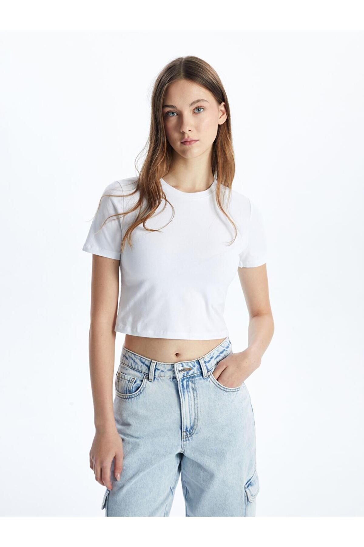 LC Waikiki Bisiklet Yaka Kadın Crop (S5)