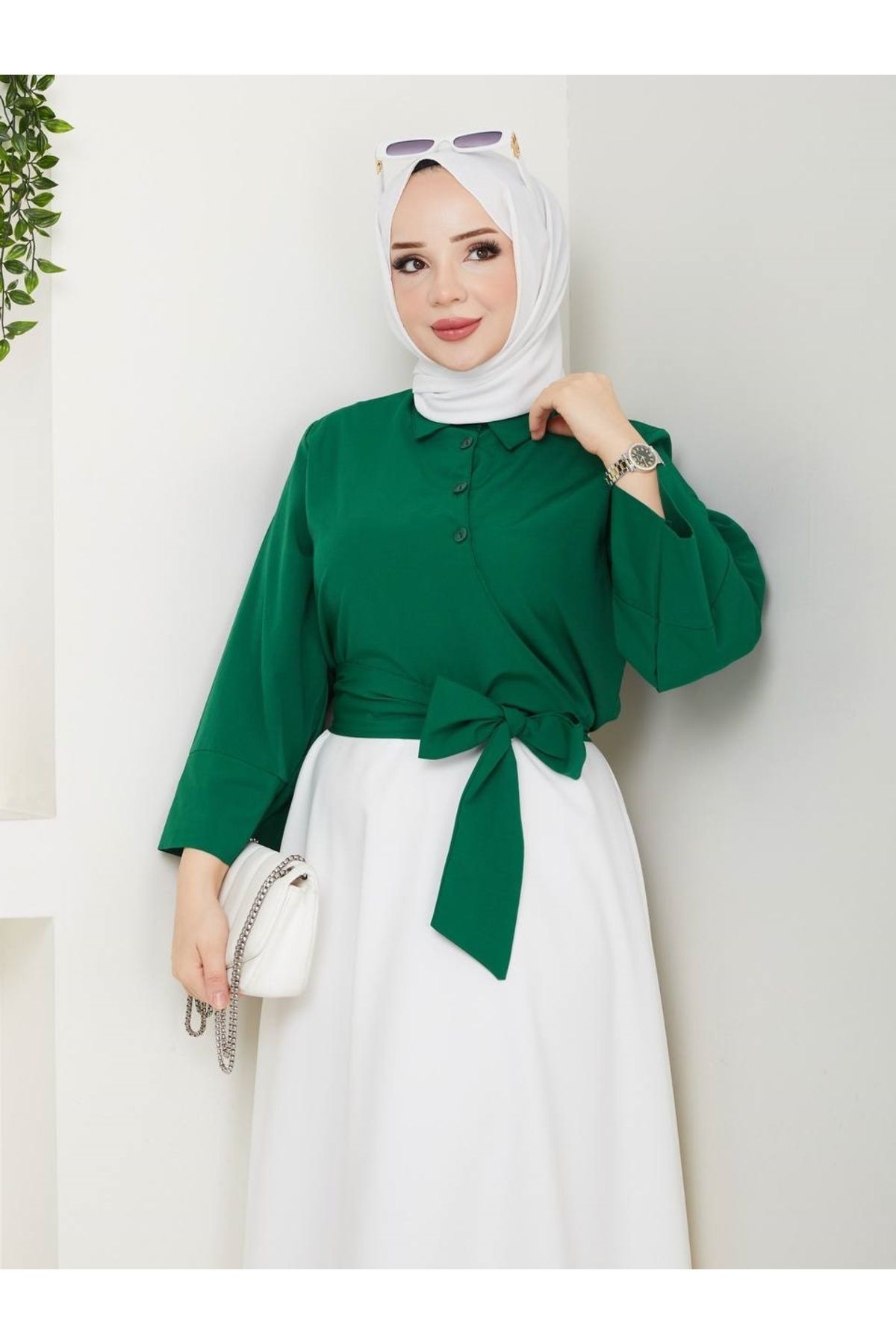 Aşkın fashion fiyonk detaylı asimetrik gömlek