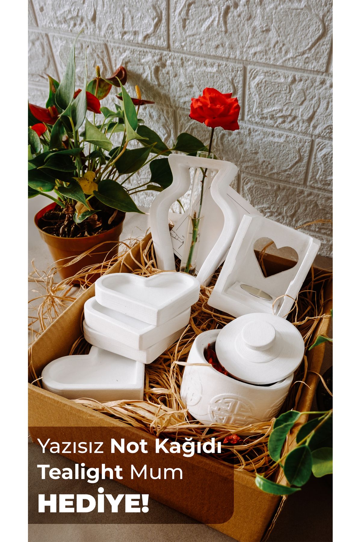 Home Anneler Günü 4'lü Fırsat Seti Tealight Mumluk Tüp Vazo 4'lü Kalp Tabak Kapaklı Kase