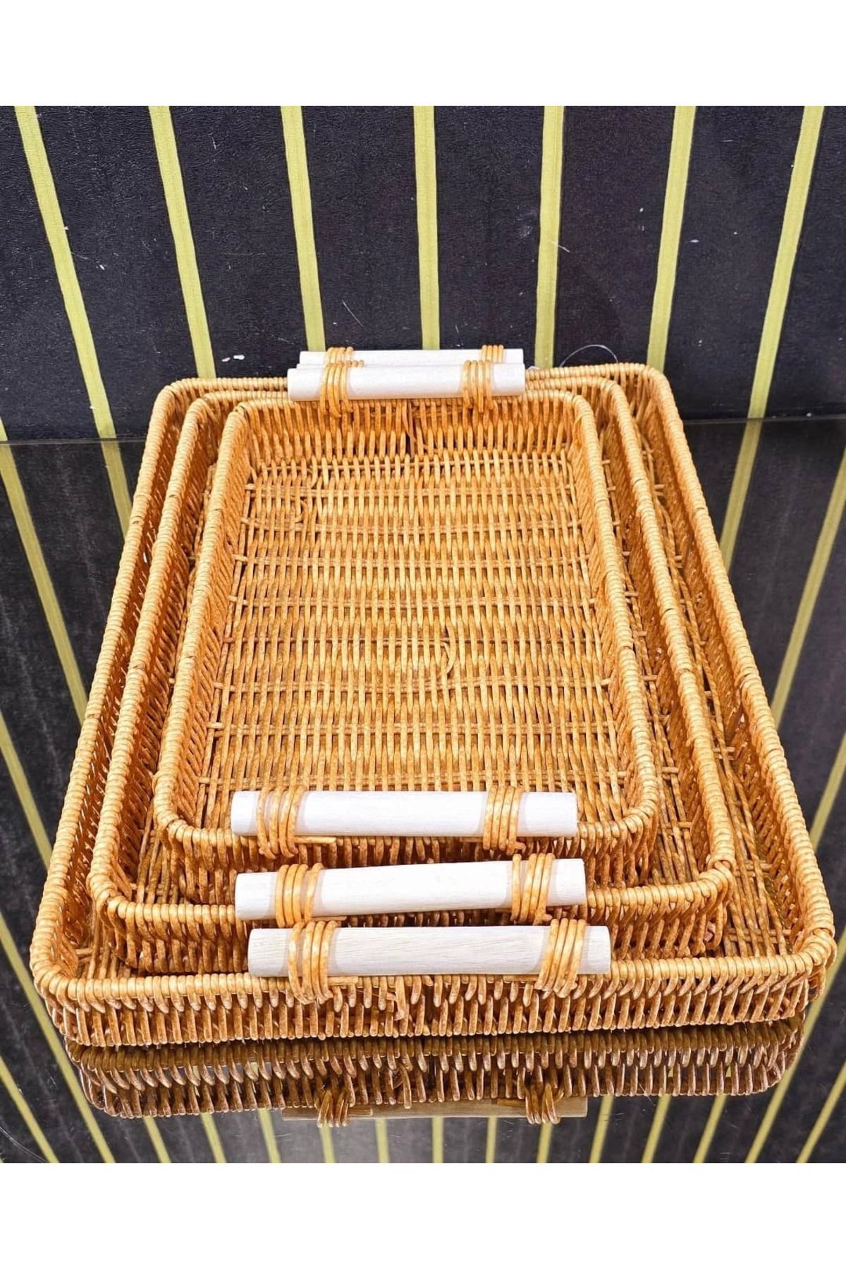 Hanedanev Hasır Rattan Ahşap Kulplu Dikdörtgen Tepsi Sunum 3'lü Set Organizer 3 Adet 3 Boy Hasır Tepsi