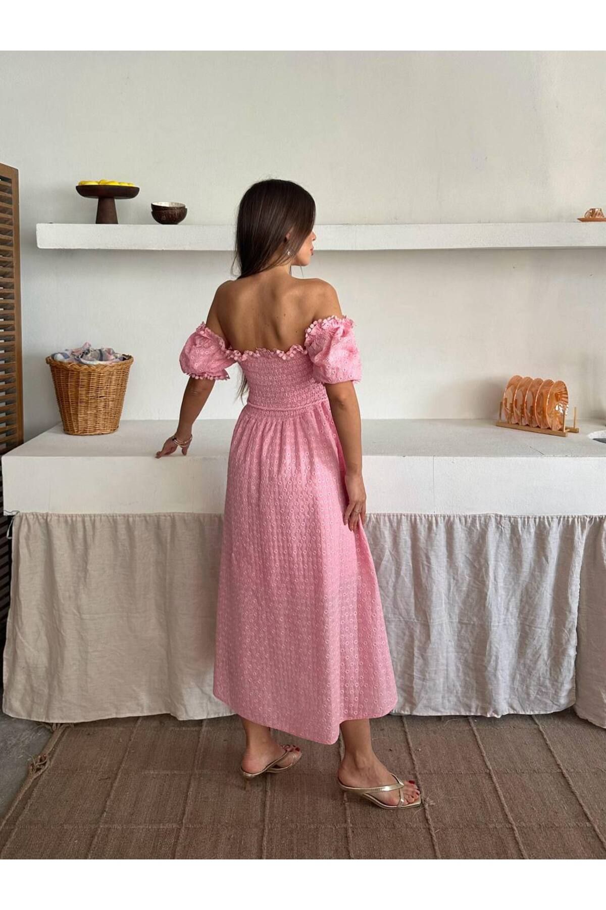 Butik elbise