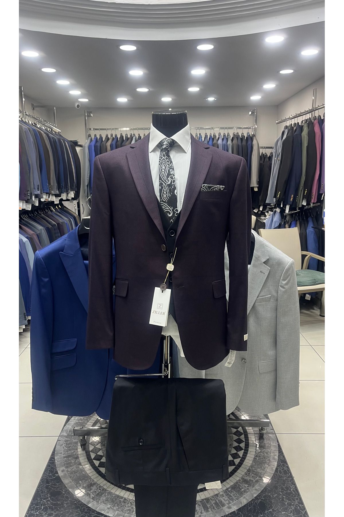 MASSARO Kombi̇nli Slimfit Yelekli Takim ( Ceket Duz Veya Kareli. Pant Yelek Düz)