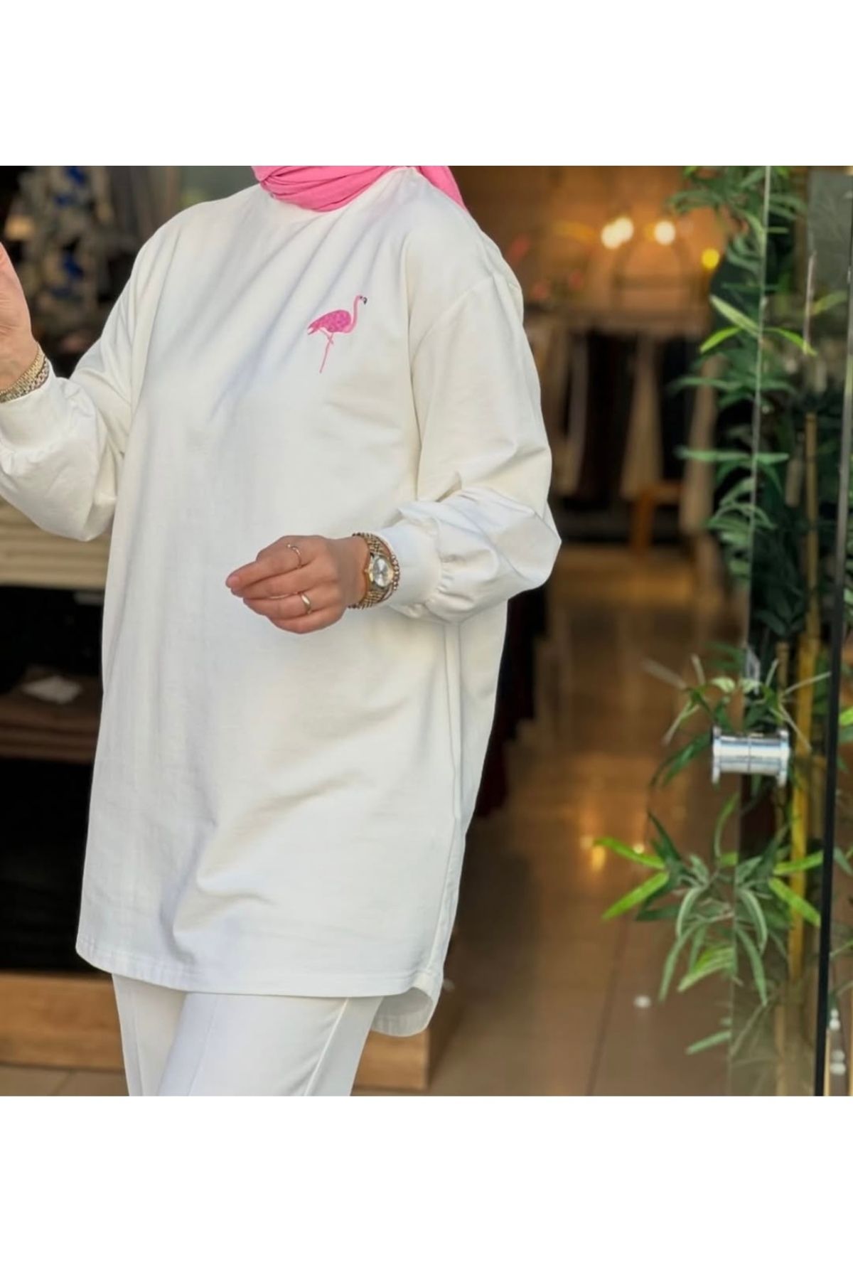 Butik Kadın 2 iplik Kumaş Flamingo Nakış Detaylı Tunik