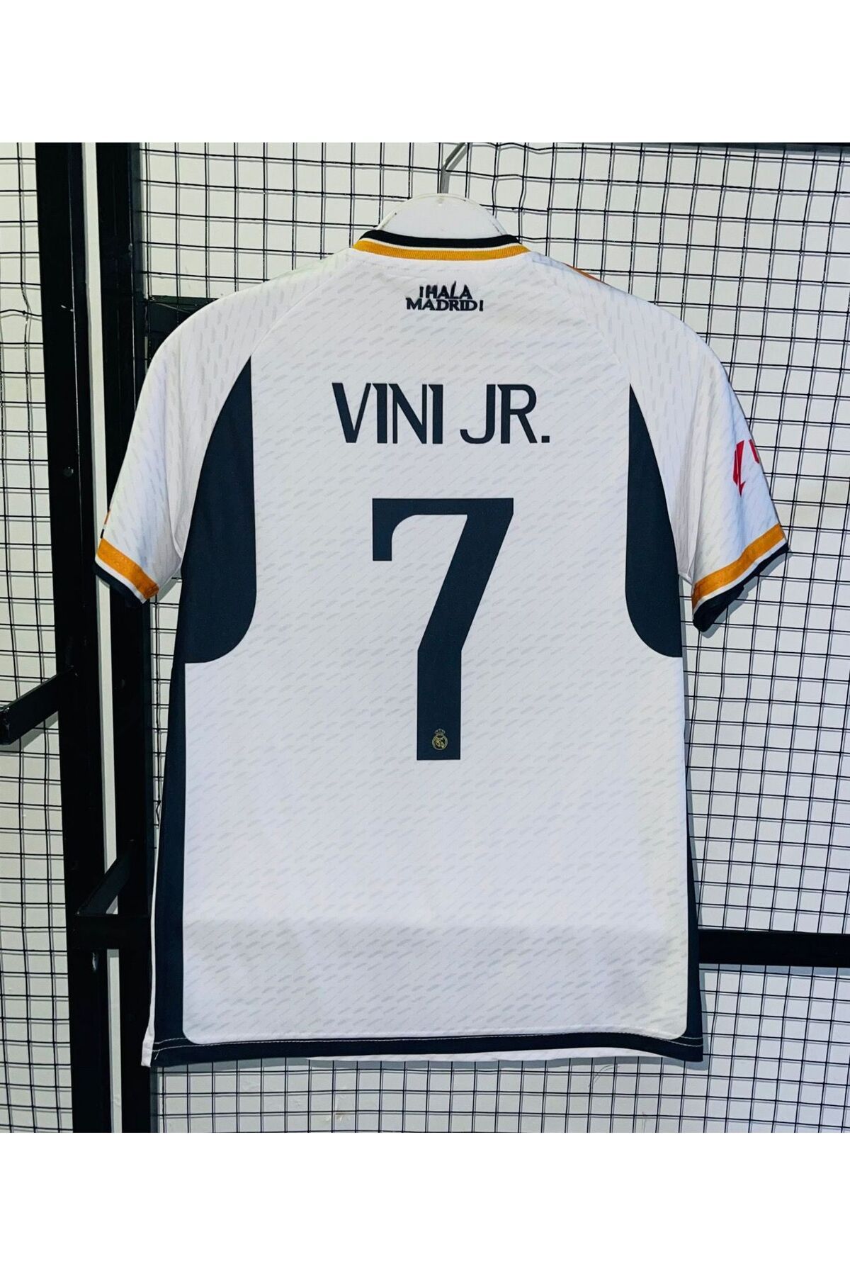 Lion Spor R'eal M'adrid 2023-24 Sezon Vinicius JR. İç Saha Forması