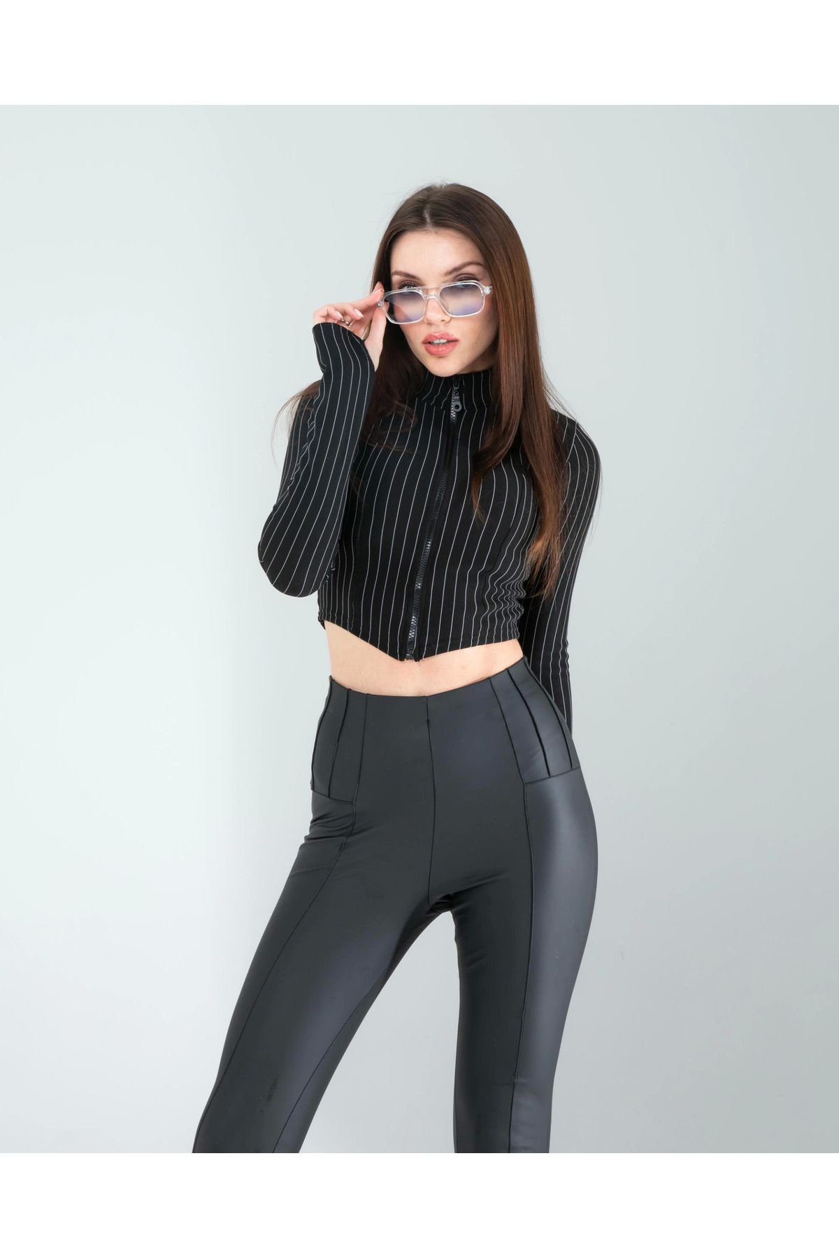 POLEXP Siyah Fitilli Parmak Geçmeli Crop