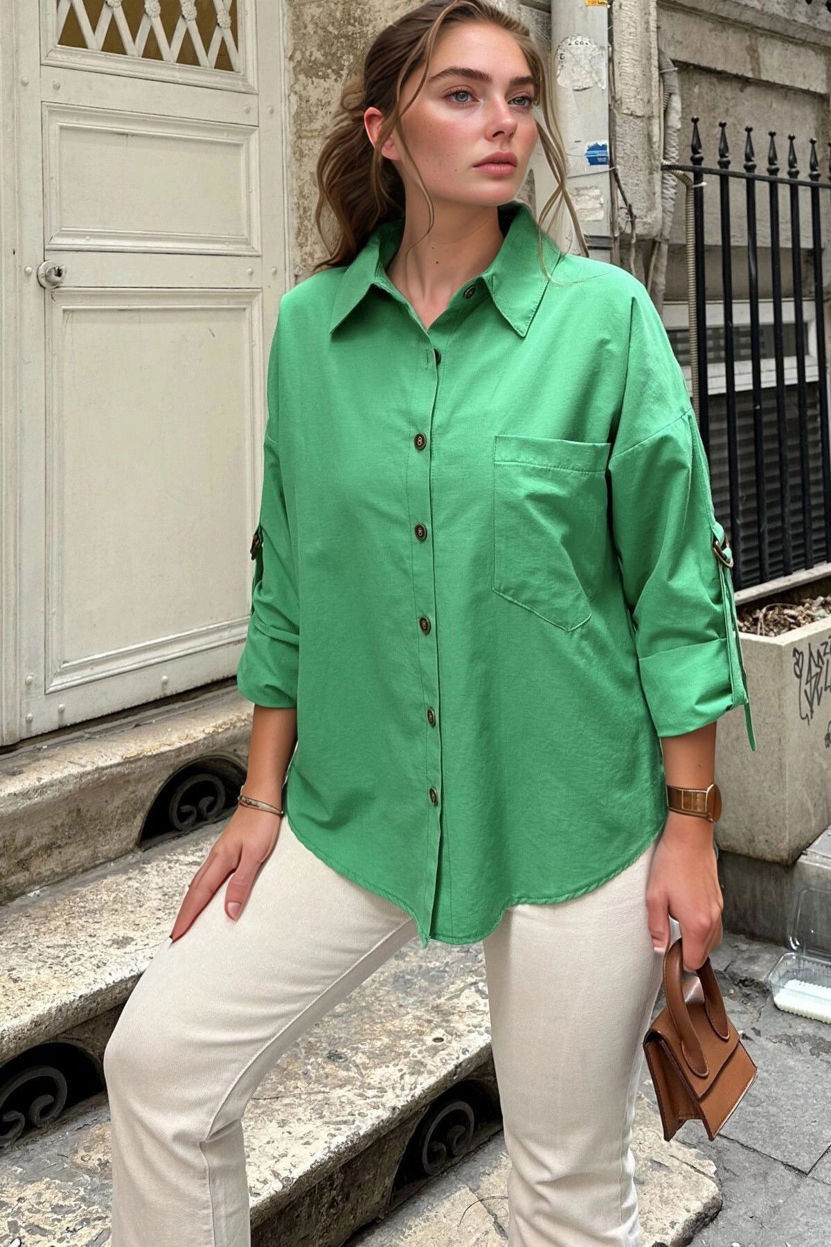 bacc Benetton Kolları Apoletli Cepli Poplin Salaş Gömlek BCBSK-25700-3557