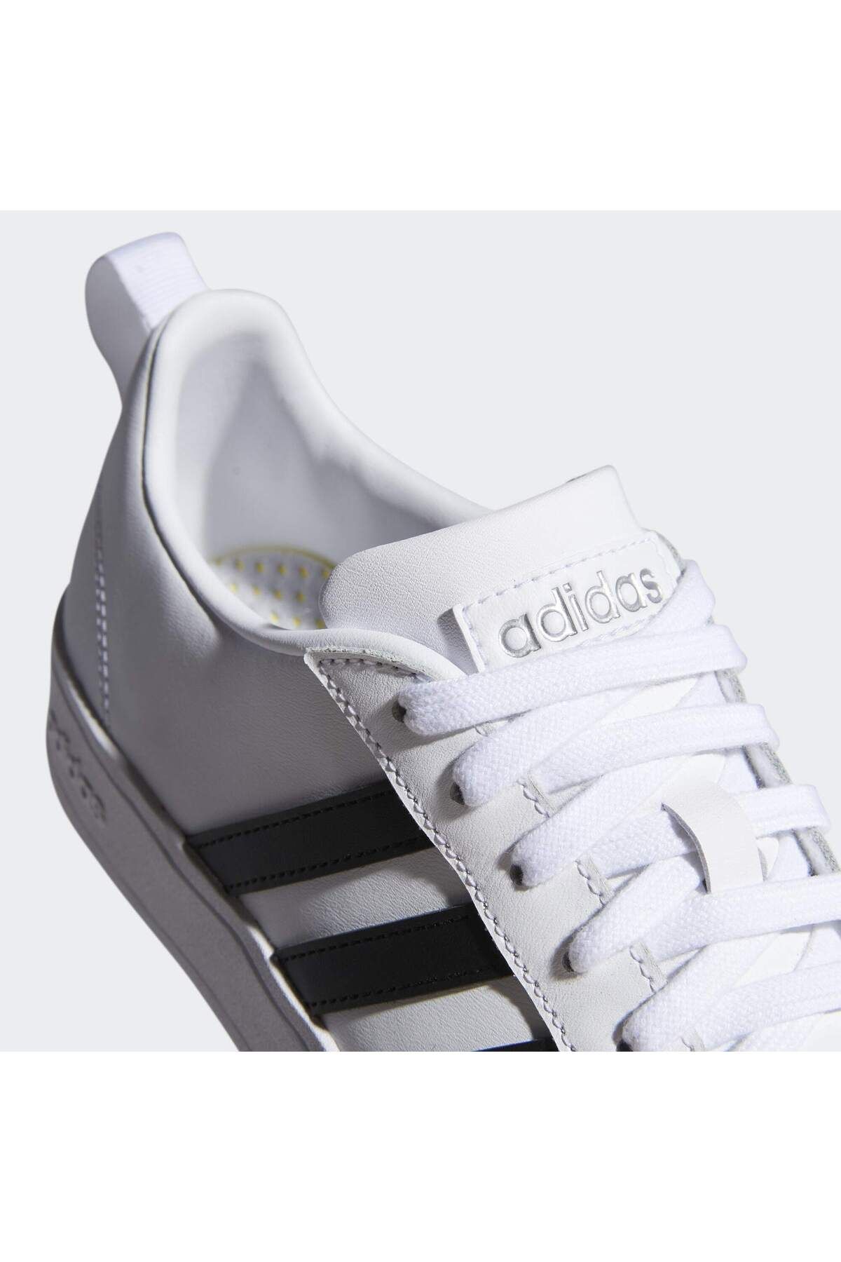 adidas کفش ورزشی زنانه GW5493-K Streetcheck سفید