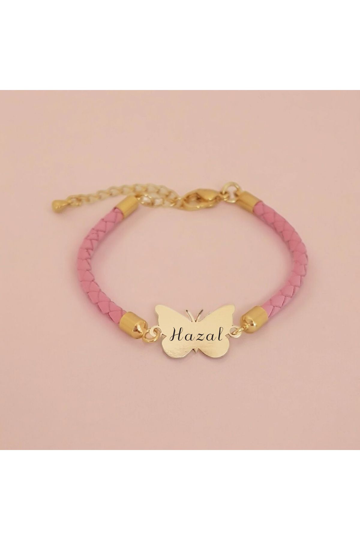 ARCHINO GOLD Kelebek Motifli 14 Ayar Altın Plakalı Hakiki Derili Hazal İsmine Özel Bileklik-429isim-pembe