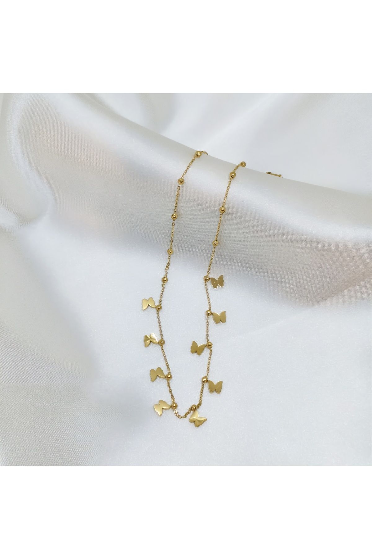 Butik Kelebek Motifli Gold Kolye