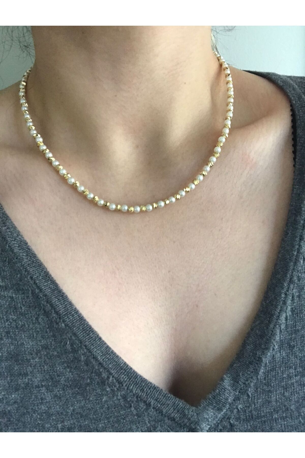 shop İNCİ GOLD DETAYLI MİNİ DORİKA BONCUKLU BEYAZ VE SARI RENKLİ KOLYE PARLAK