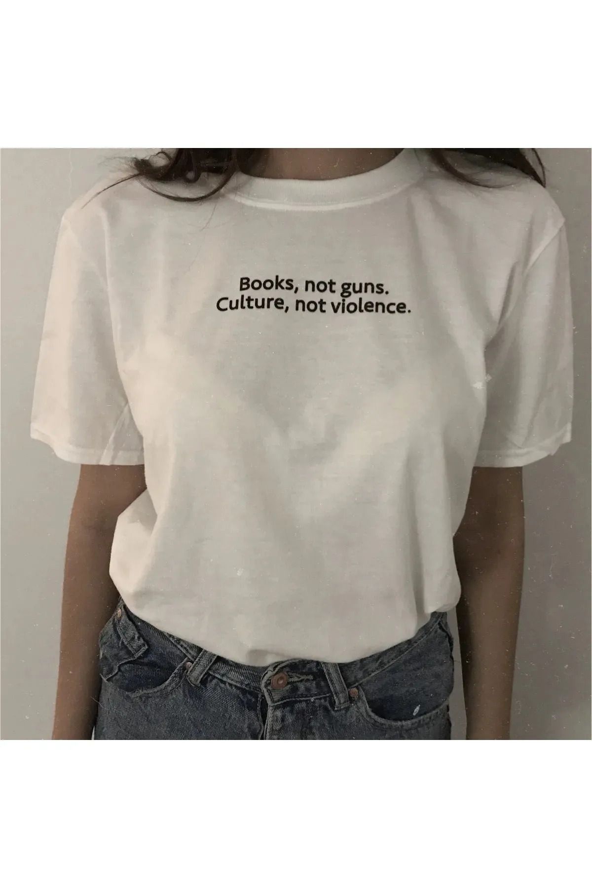 FeaR LeeS Books Not Guns T-shirt