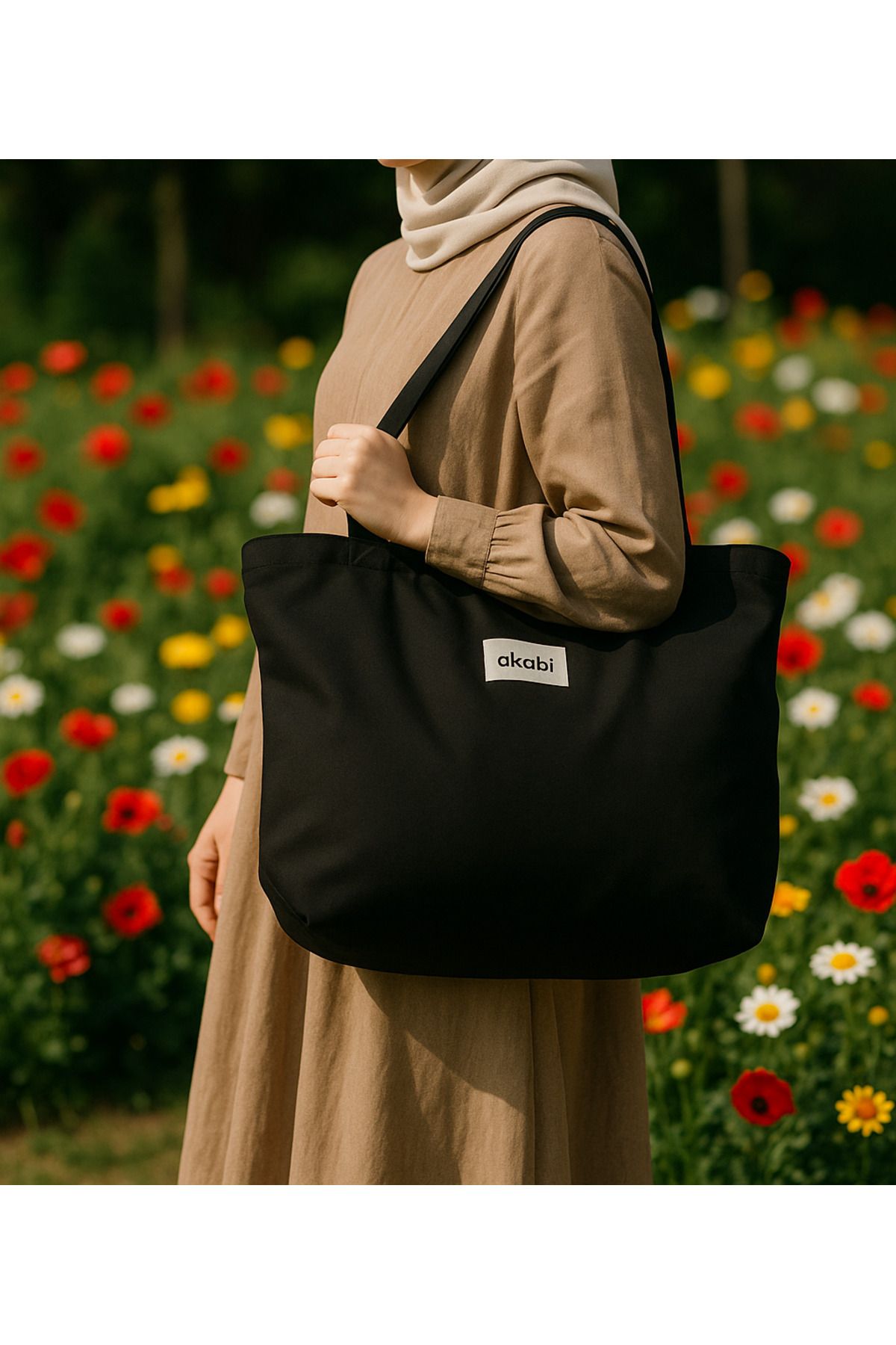 Akabi % 100 Pamuklu Mıknatıs Çıtlı Anahtarlık Hediyeli Kanvas Bez Çanta 34 x 45 Cm