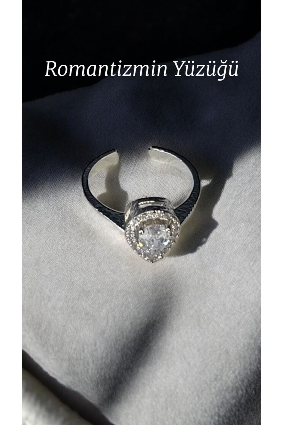 HUME KÖROĞLU AKSESUAR DAMLA DETAY YÜZÜK