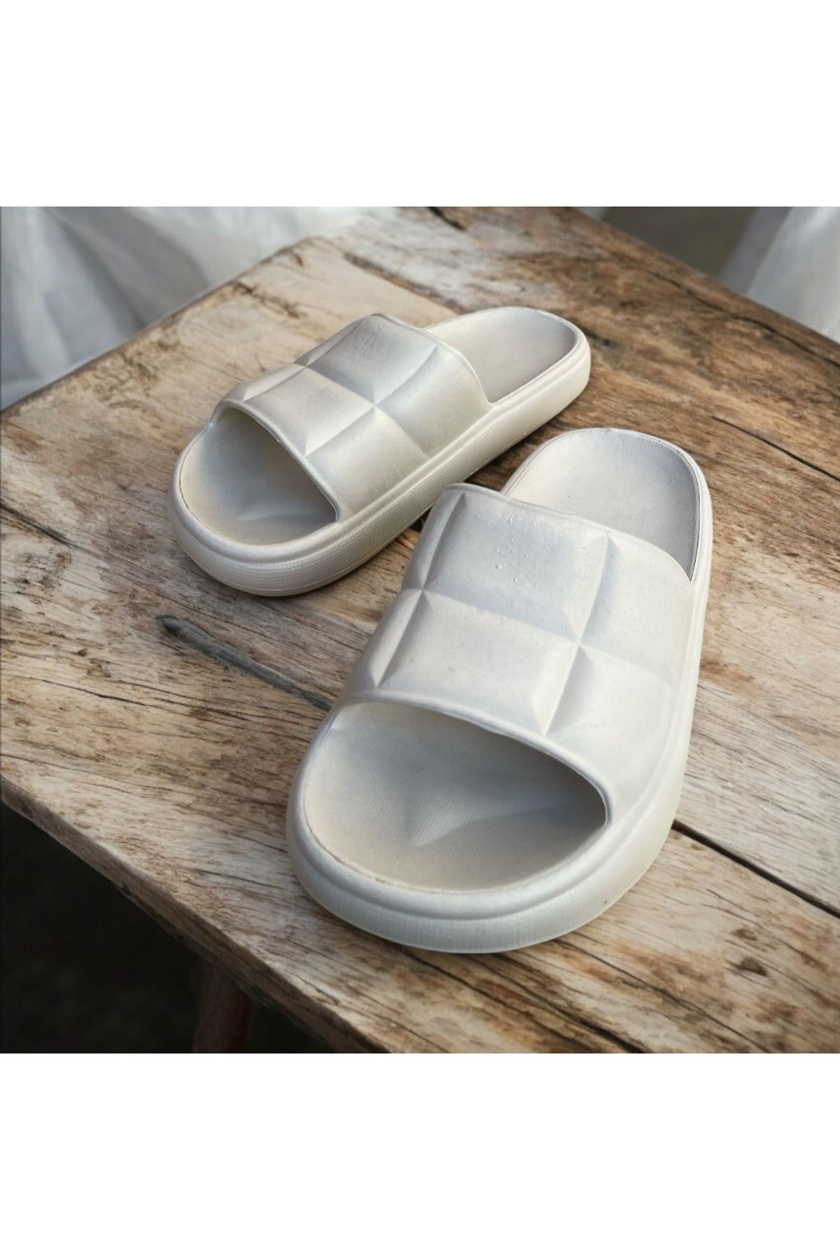 GEZER-Yezy Model Soft Sole Slippers.Lavoba,Daily,Beach, Slippers Suitable for Use 3