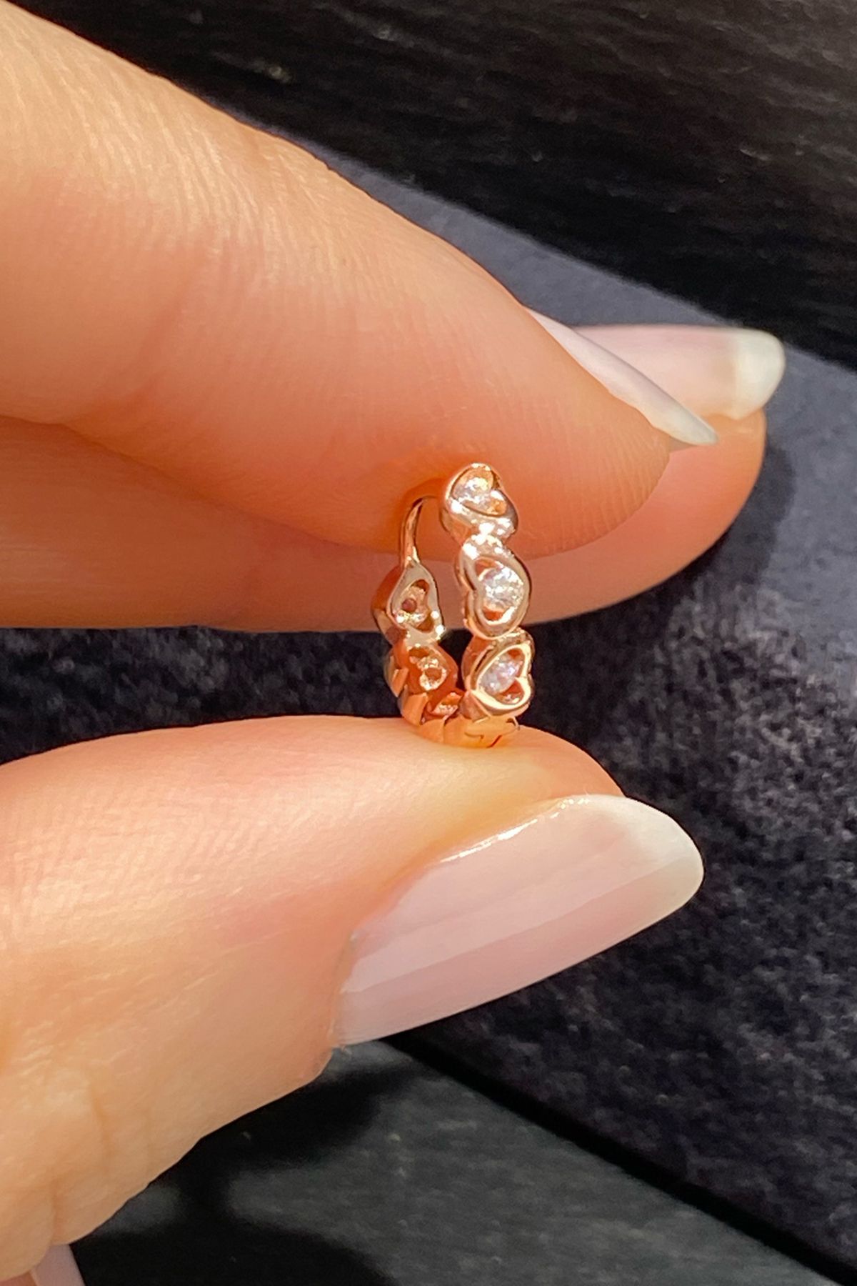 La femme by begum Beyaz Taşlı Gömülü Kalp Rose Gümüş Halka Piercing,helix,tragus, Kıkırdak Küpesi