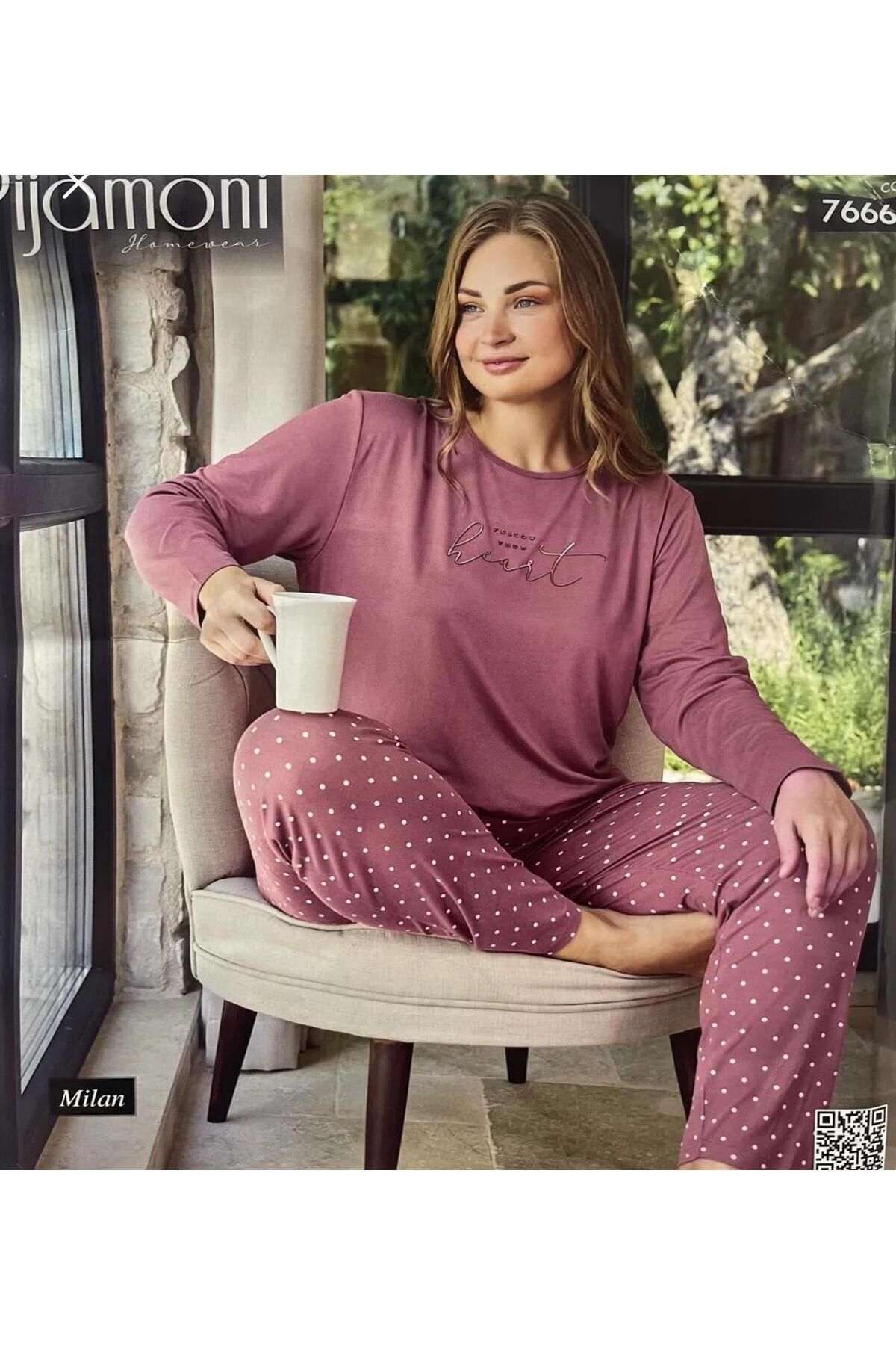 Pijamoni SIFIR YAKA PEMBE RENK MİLAN KUMAŞ PİJAMA TAKIMI