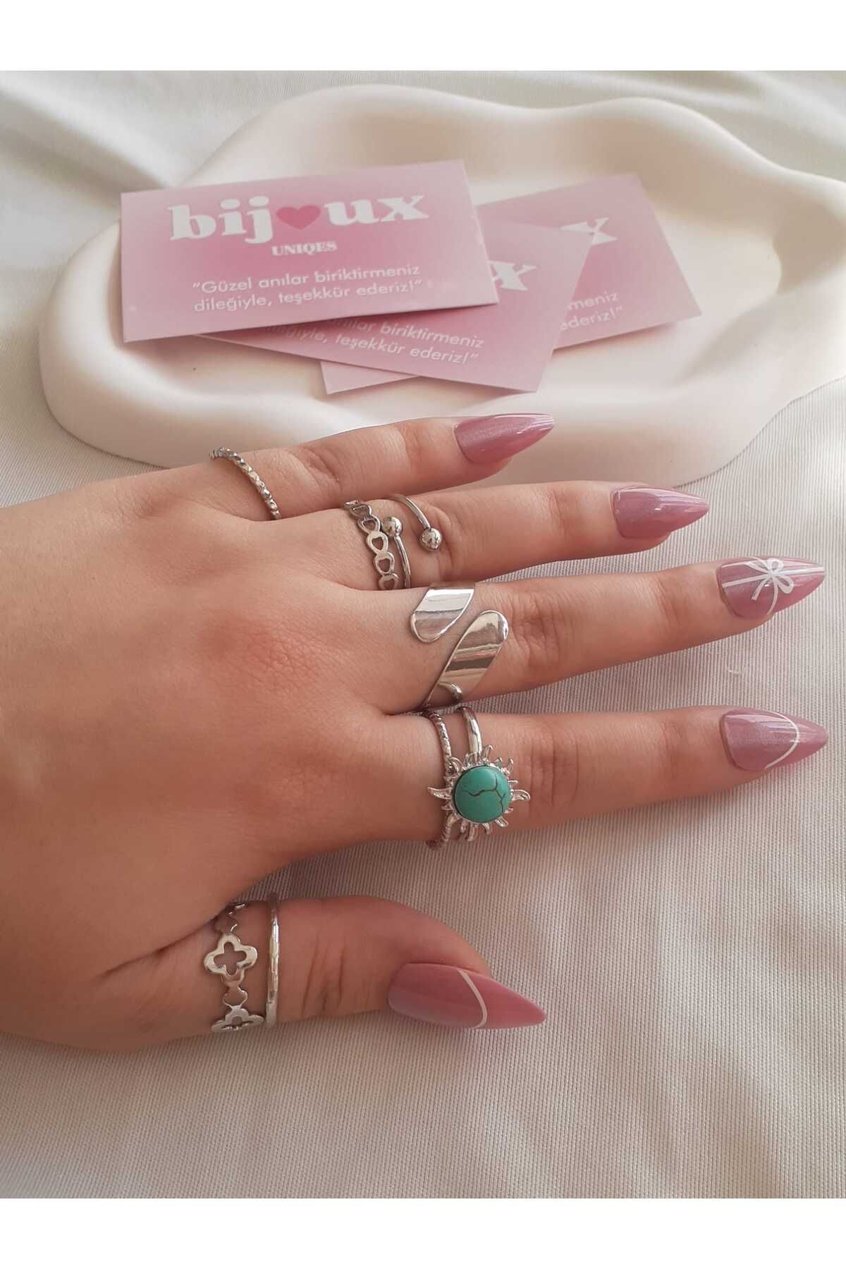 bijoux uniques 8li Güneş Figürlü Taşlı Gümüş Bijuteri Yüzük Seti