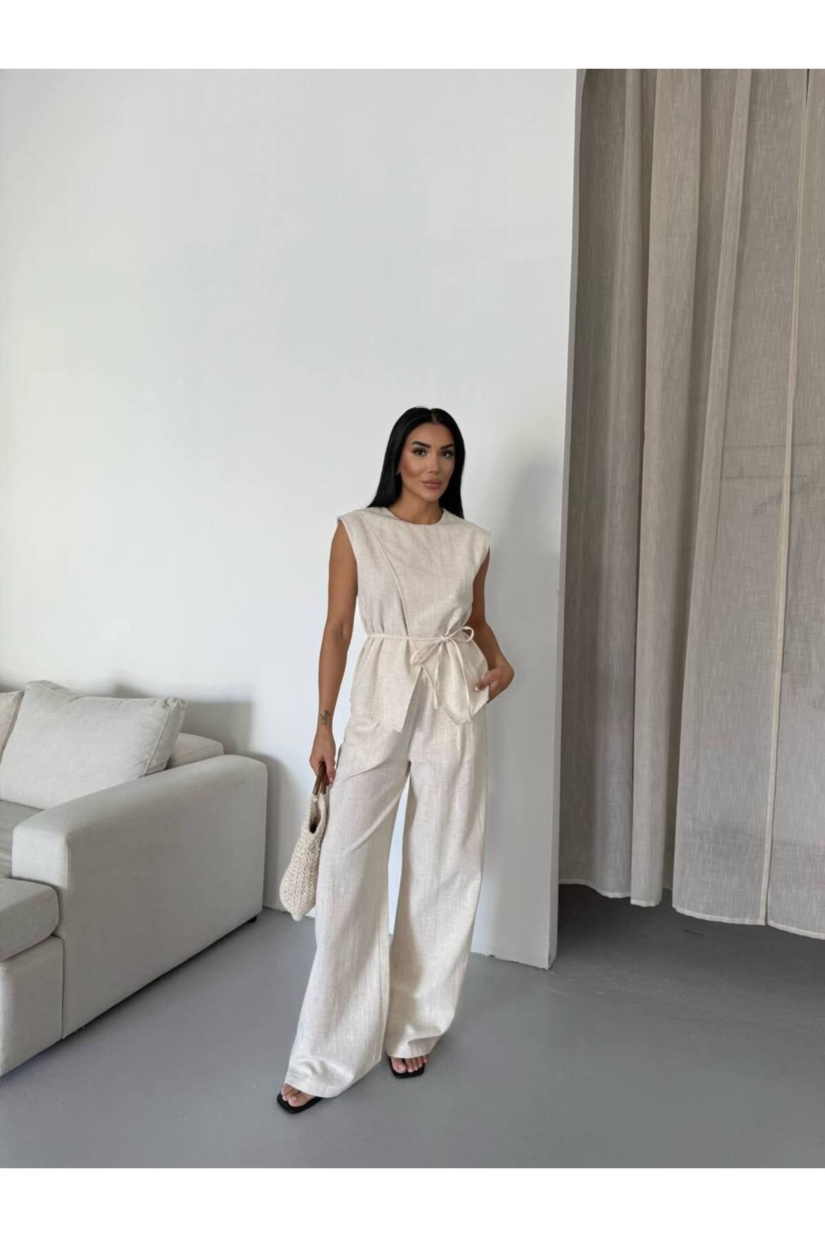 Castivo Fashion Keten Görünümlü Kolsuz Kemerli Şık Yazlık Takım