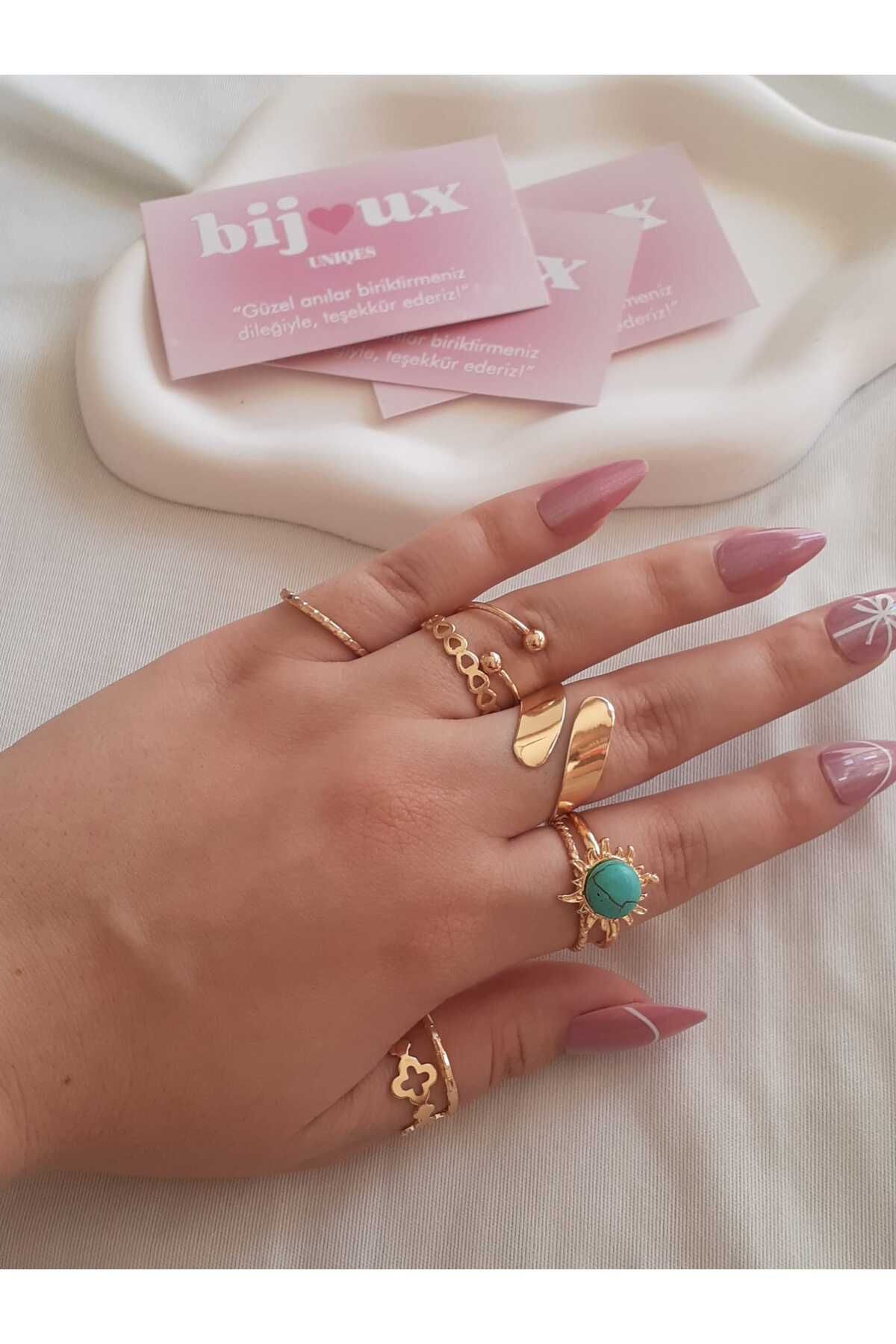 bijoux uniques 8li Güneş Figürlü Taşlı Gold Bijuteri Yüzük Seti