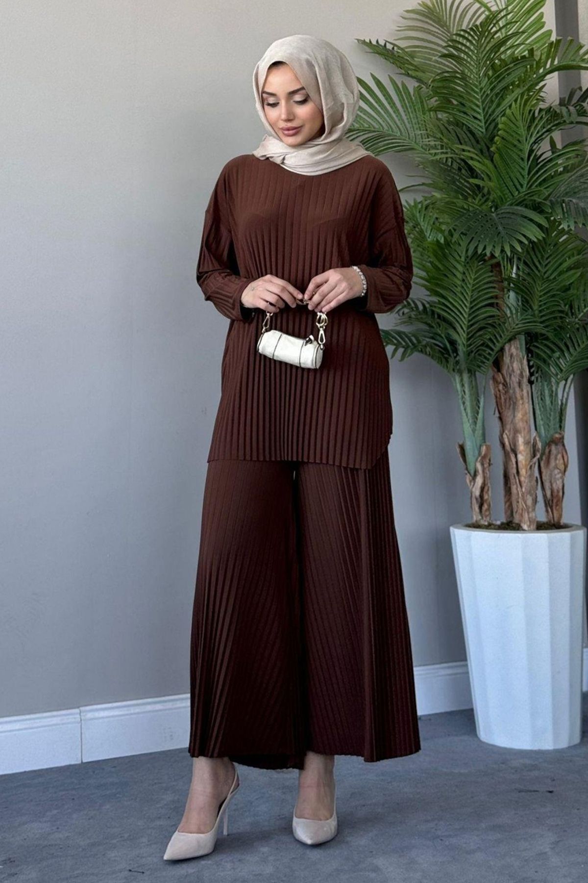 Swana Komple Kendinden Piliseli Standart Beden 38-46 bedenlere Uyumlu Sandy Nadide Takım