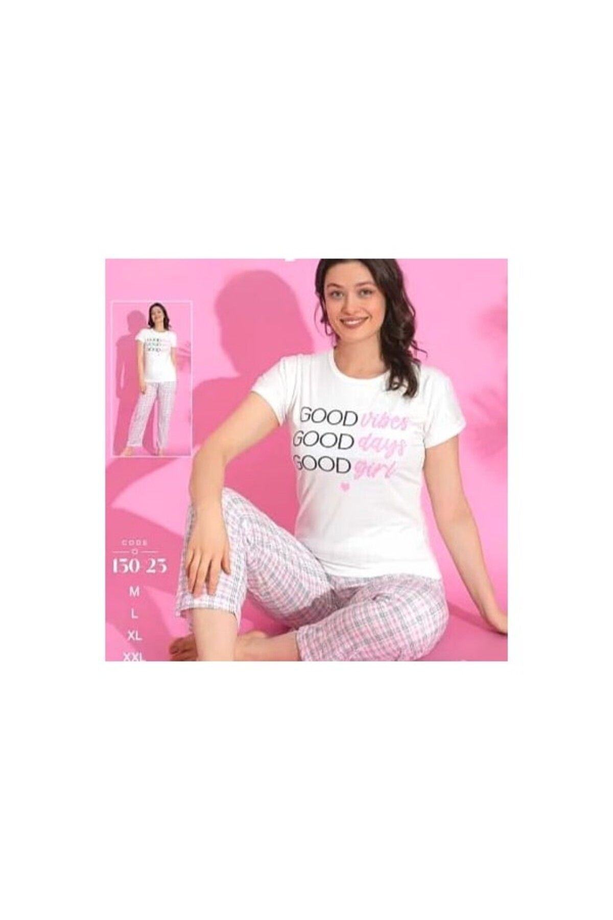 Snowdrop Desenli Kısa Kol Pijama Takımı
