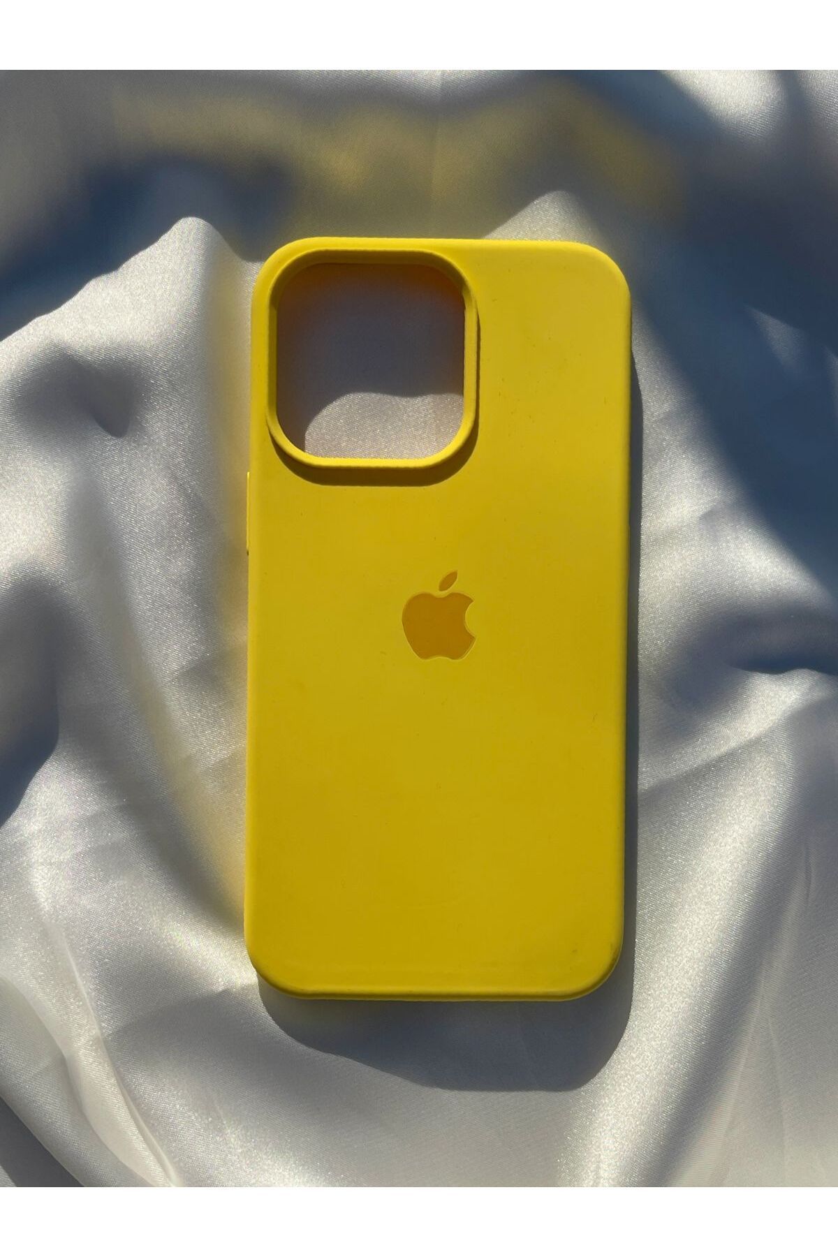 hediyeconcepti iPhone 13,14,15 Uyumlu Yumuşak Silikon Lansman Telefon Kılıfı