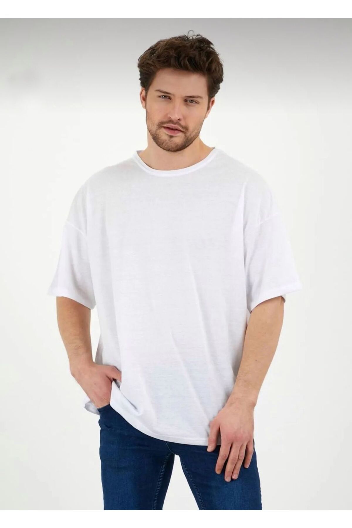 Butik Erkek Oversize Pamuklu Bisiklet Yaka Kısa Kollu T-shirt