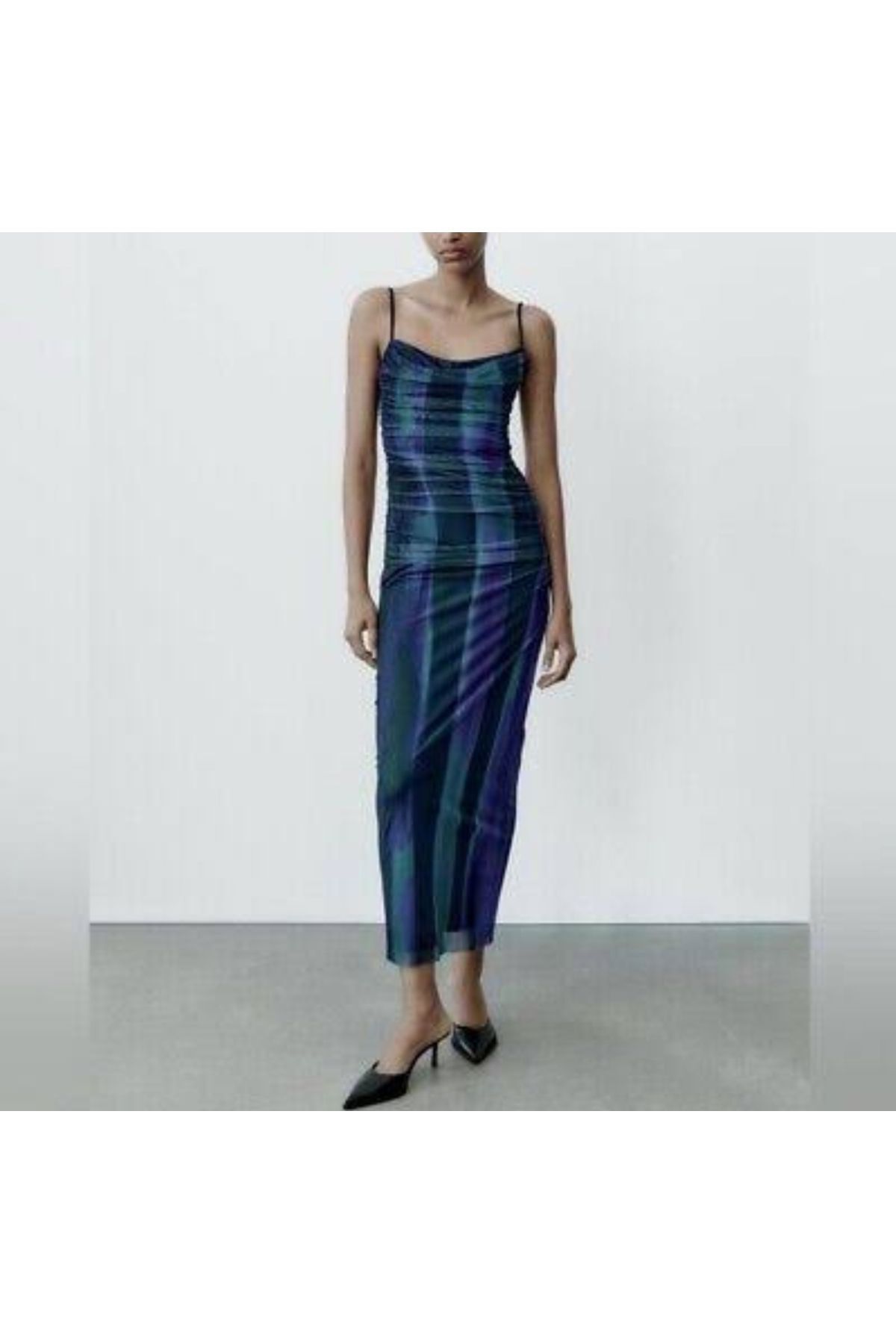 Butik ALLBUCKS ZR ASKILI ASTARLI UZUN TÜL ELBİSE ABZRA8876