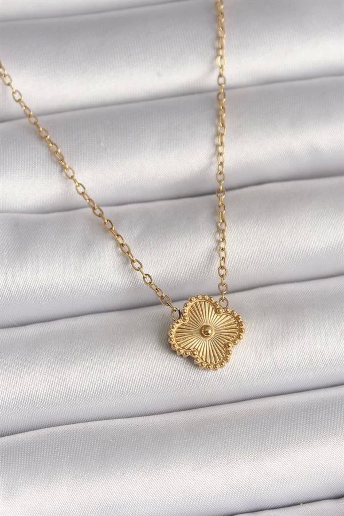 FASHIONLINE 316L Çelik Gold Renk İşleme Detaylı Yonca Model Kadın Kolye