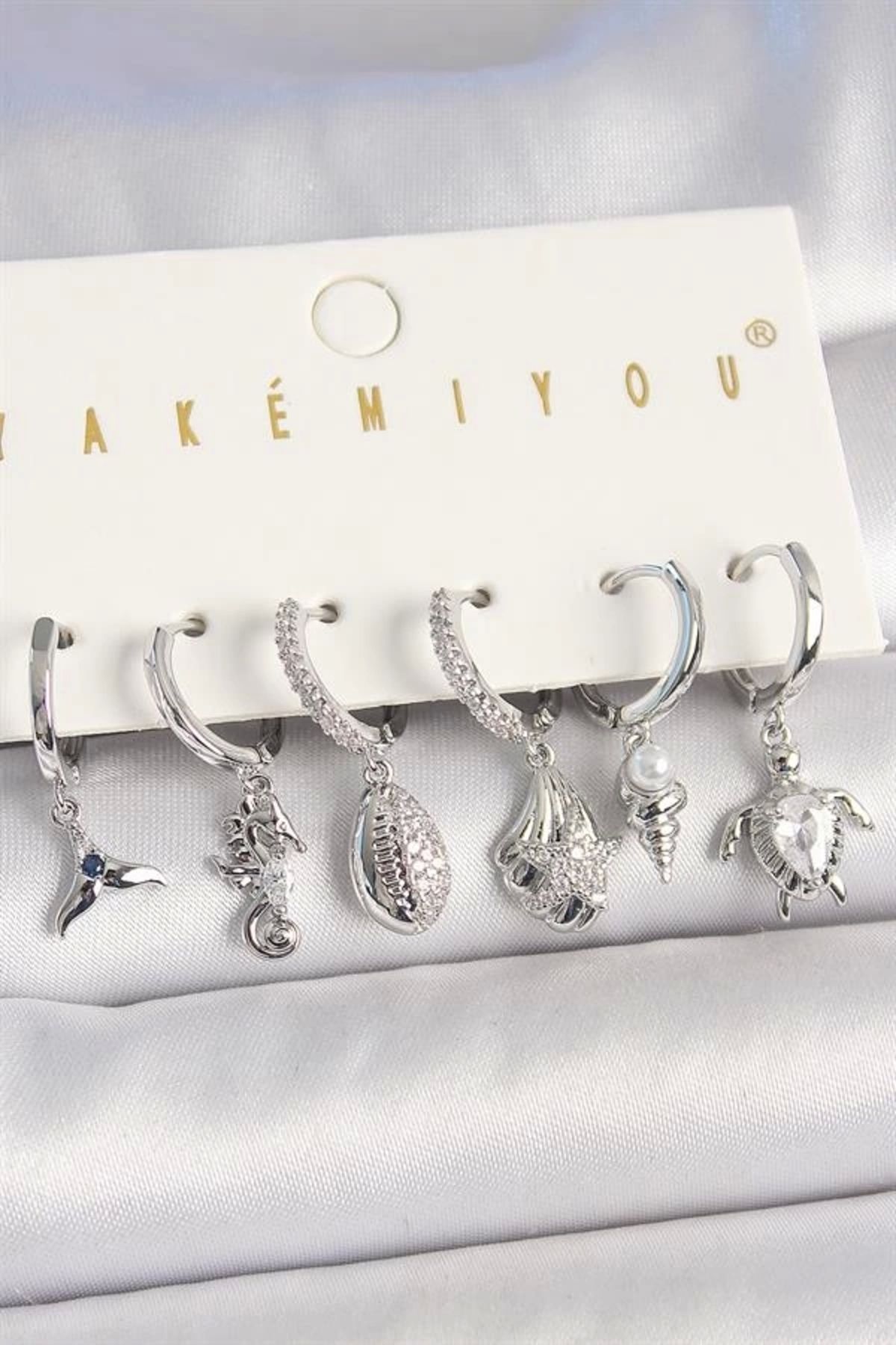FASHIONLINE Pirinç Gümüş Renk Zirkon Taşlı Deniz Kabuğu Model Kaplumbağa Detay Kadın Küpe Kombin