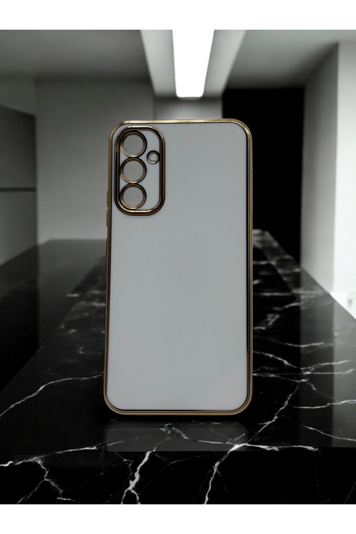 DUBİGOLD SAMSUNG A34 UYUMLU PARLAK GOLD DETAYLI BARK TELEFON KILIFI