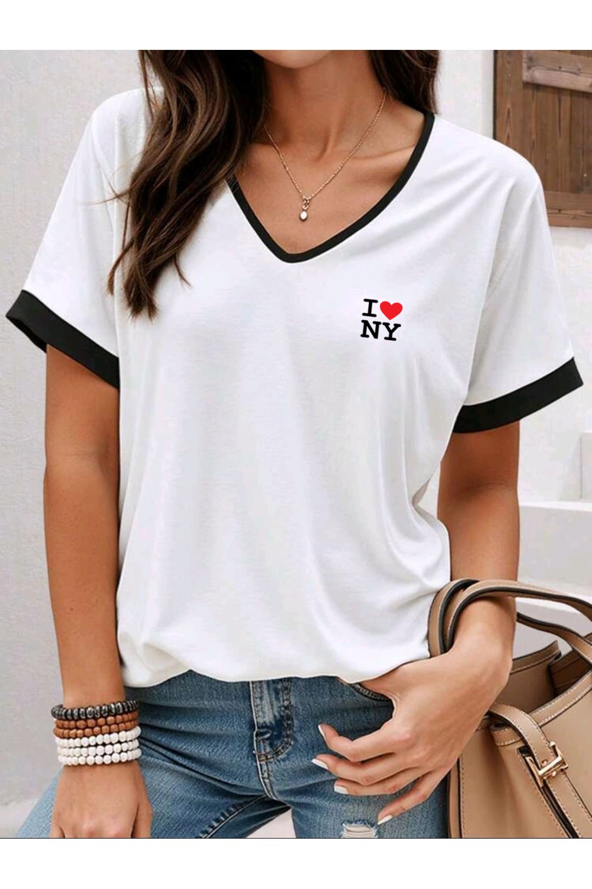 FAVORİST MİX V YAKA ÖZEL BİYELİ YENİ SEZON PAMUKLU (REGULAR) KALIP TİŞÖRT T-SHİRT