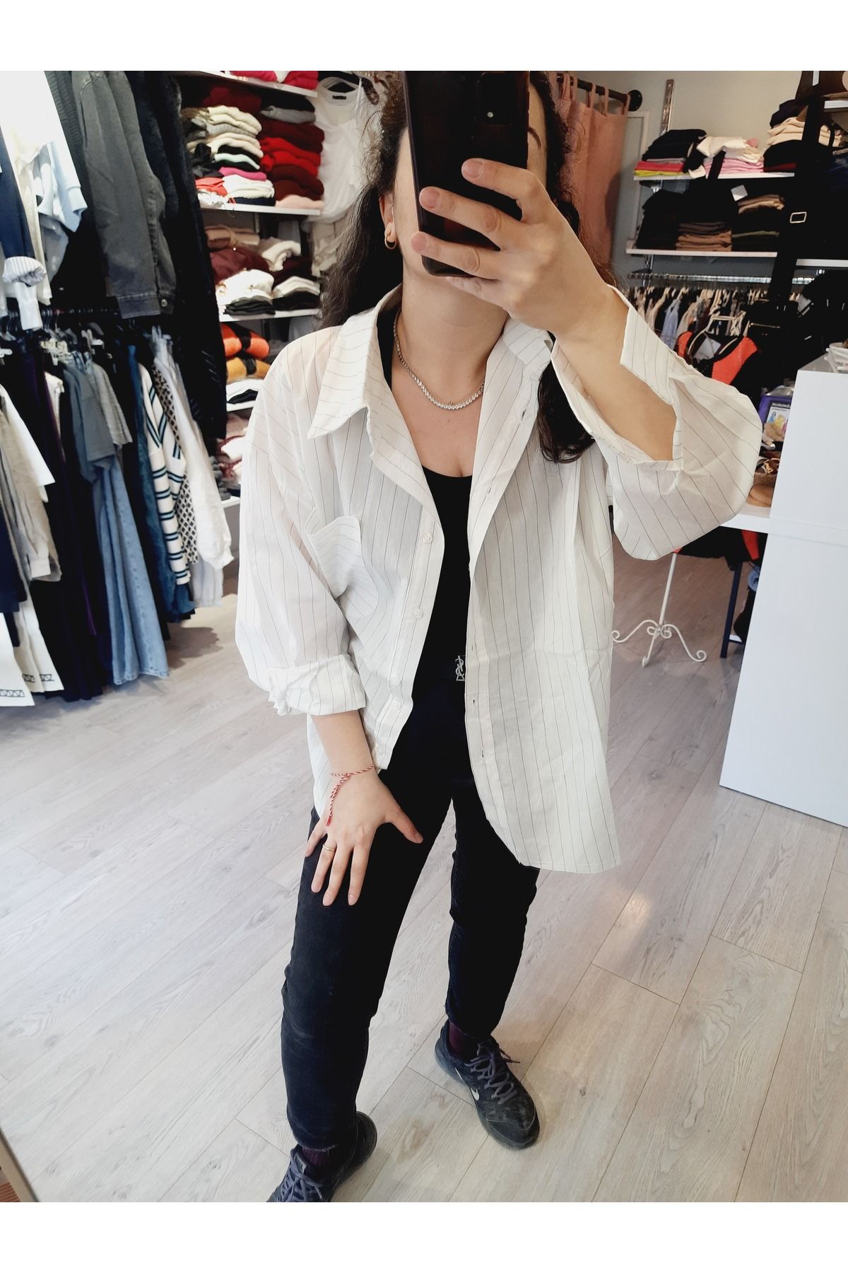 ALVWOMAN Gri Çizgili Beyaz Oversize Gömlek
