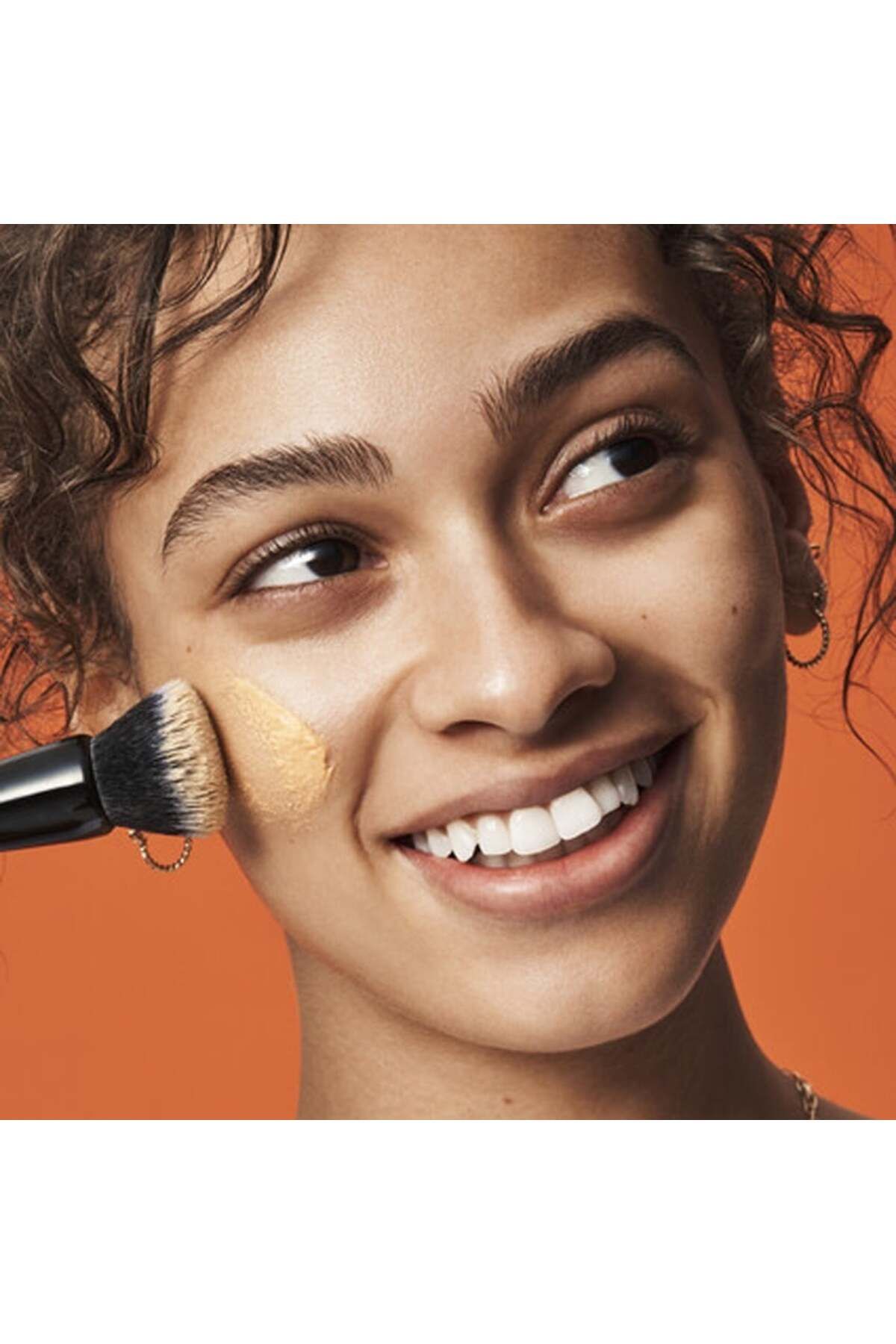 ELF-Skin Primer With 2% Vitamin C E.l.f. Cosmetics C-brightening Putty Primer, 21g 9