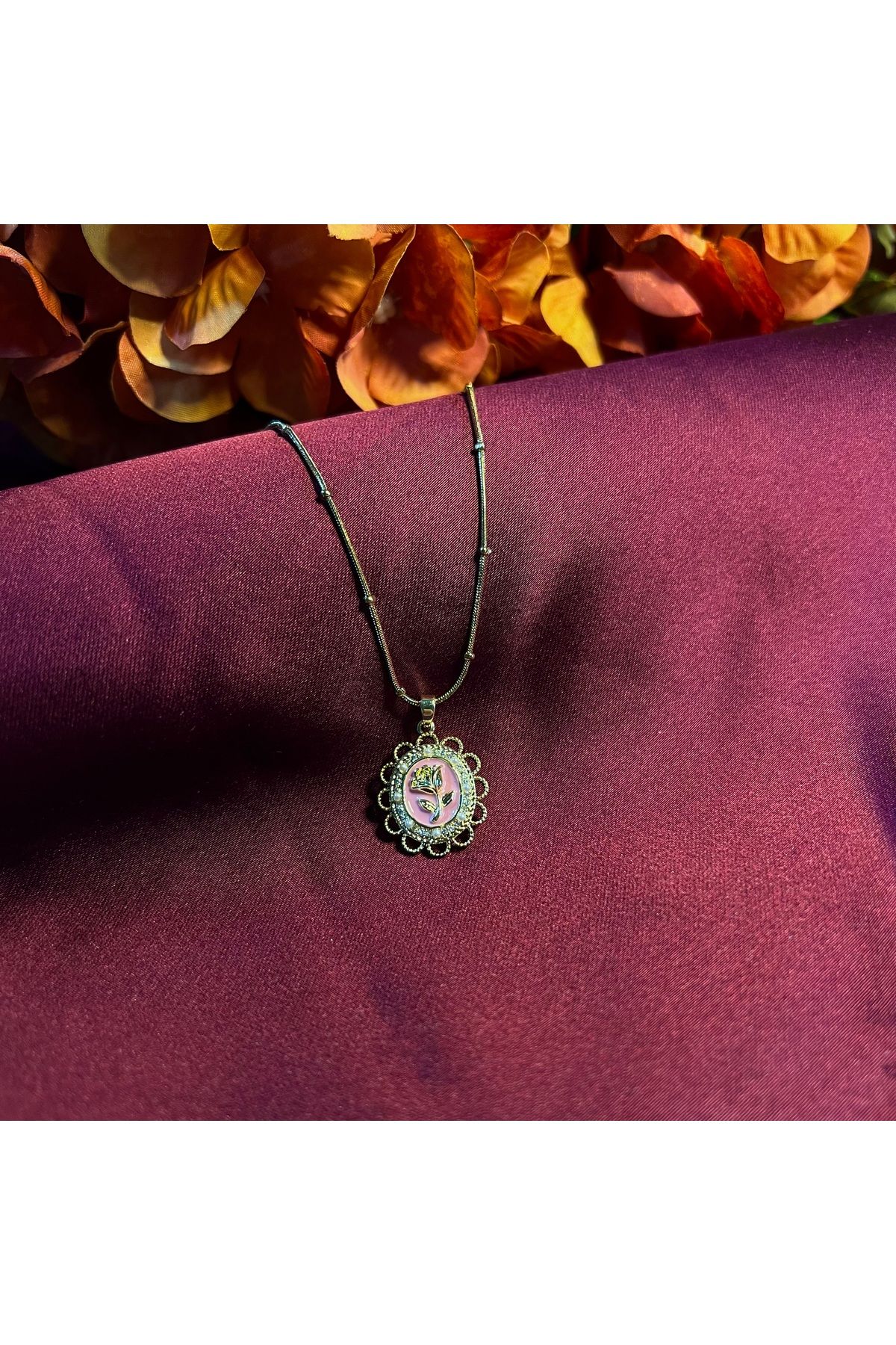 Büşra Shine Aksesuar Çelik Pembe Gold Gül Çiçekli Vintage Kolye