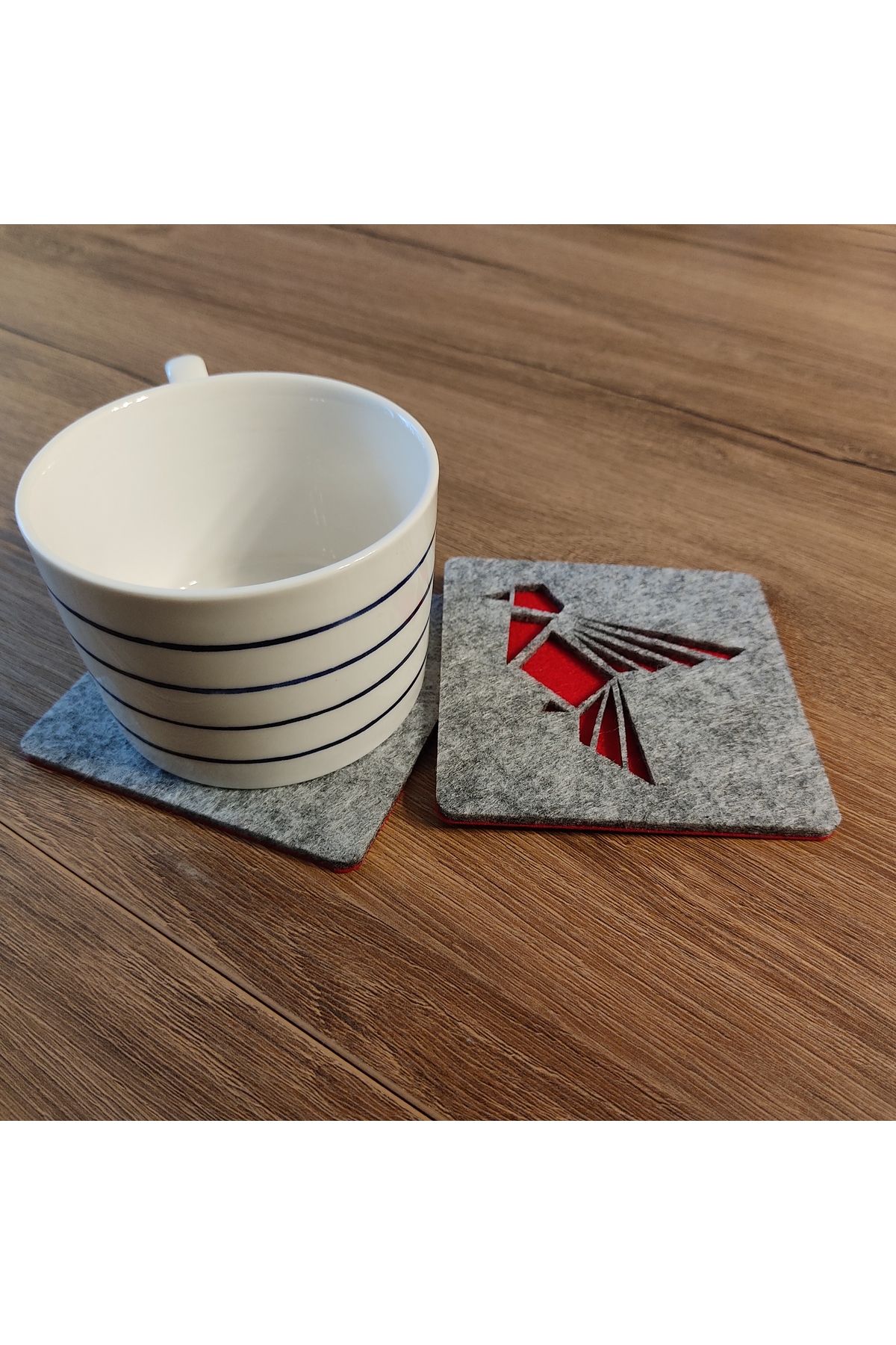 FGFELTSHOP Kırmızı Kuş Keçe Bardak Altlığı Seti