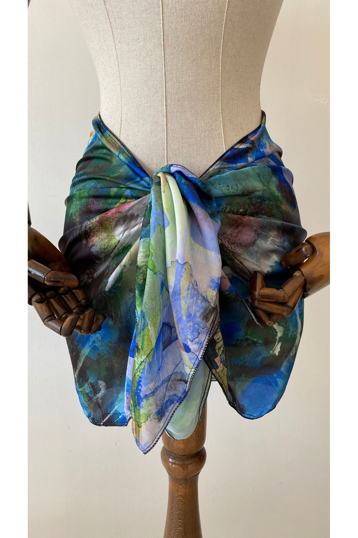 Glowear Atelier Karışık Desenli Saten Mini Pareo