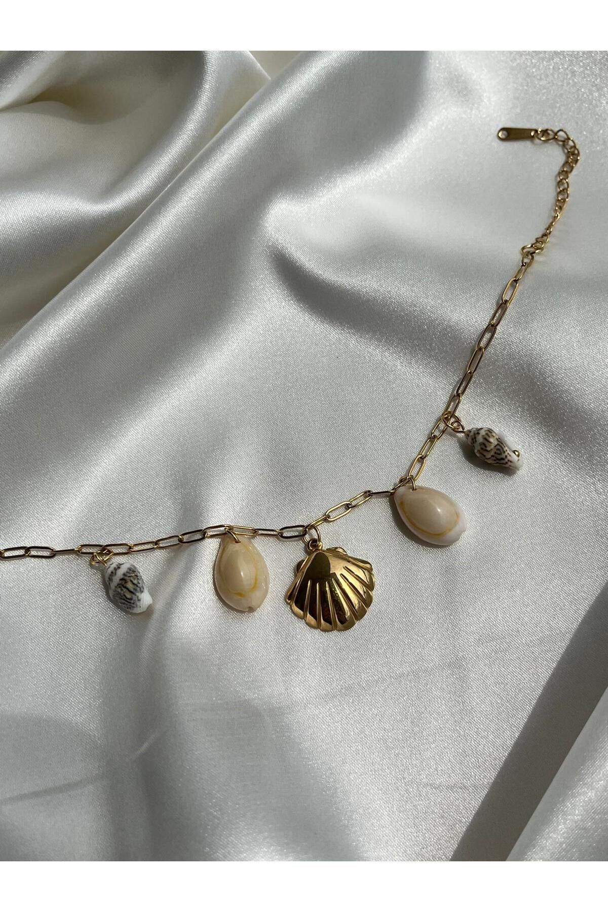 EYLUXE ACCESSORY Deniz Kabuğu Detaylı Çelik Bileklik