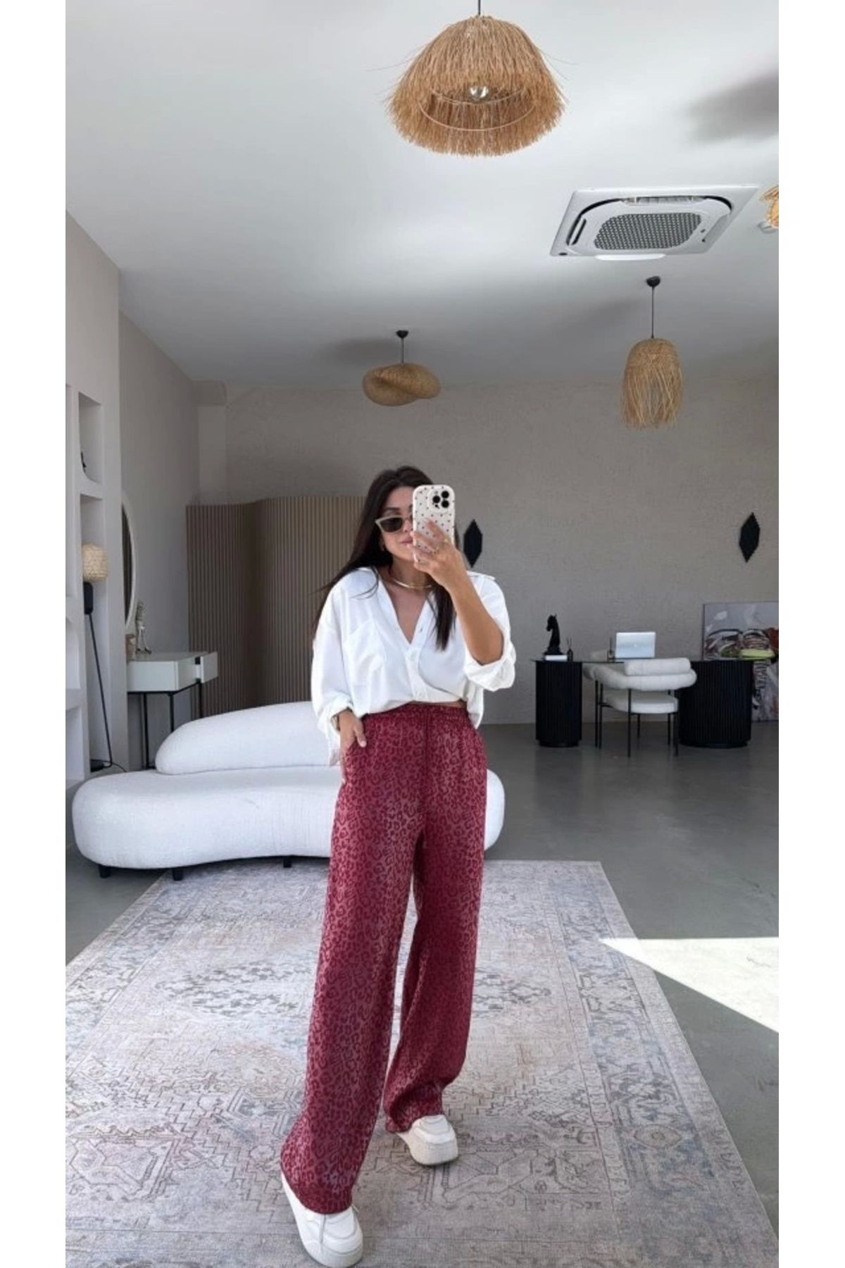 Butik Kadın Saten Kumaş Leopar Desenli Pantolon