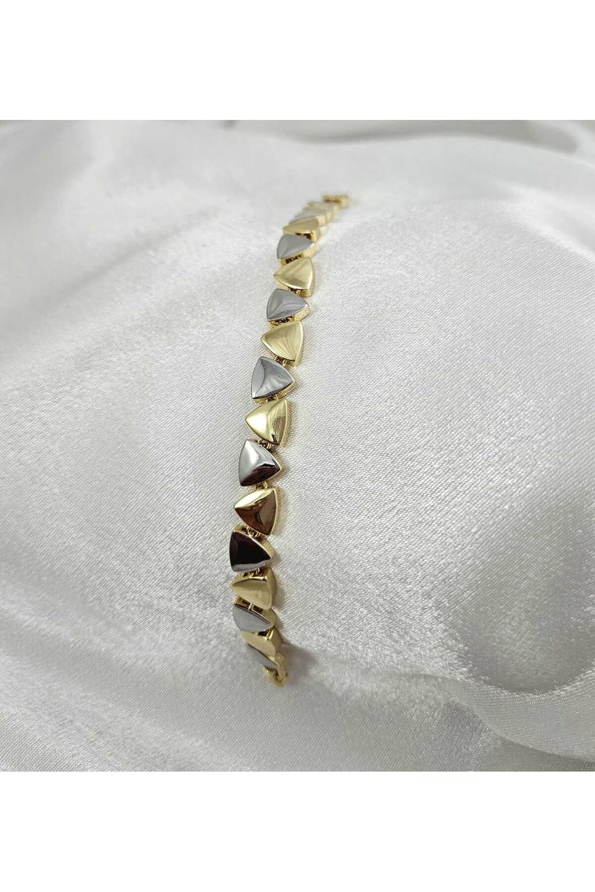 Liberta Aksesuar Gold Gümüş Detay Üçgen Çelik Bileklik