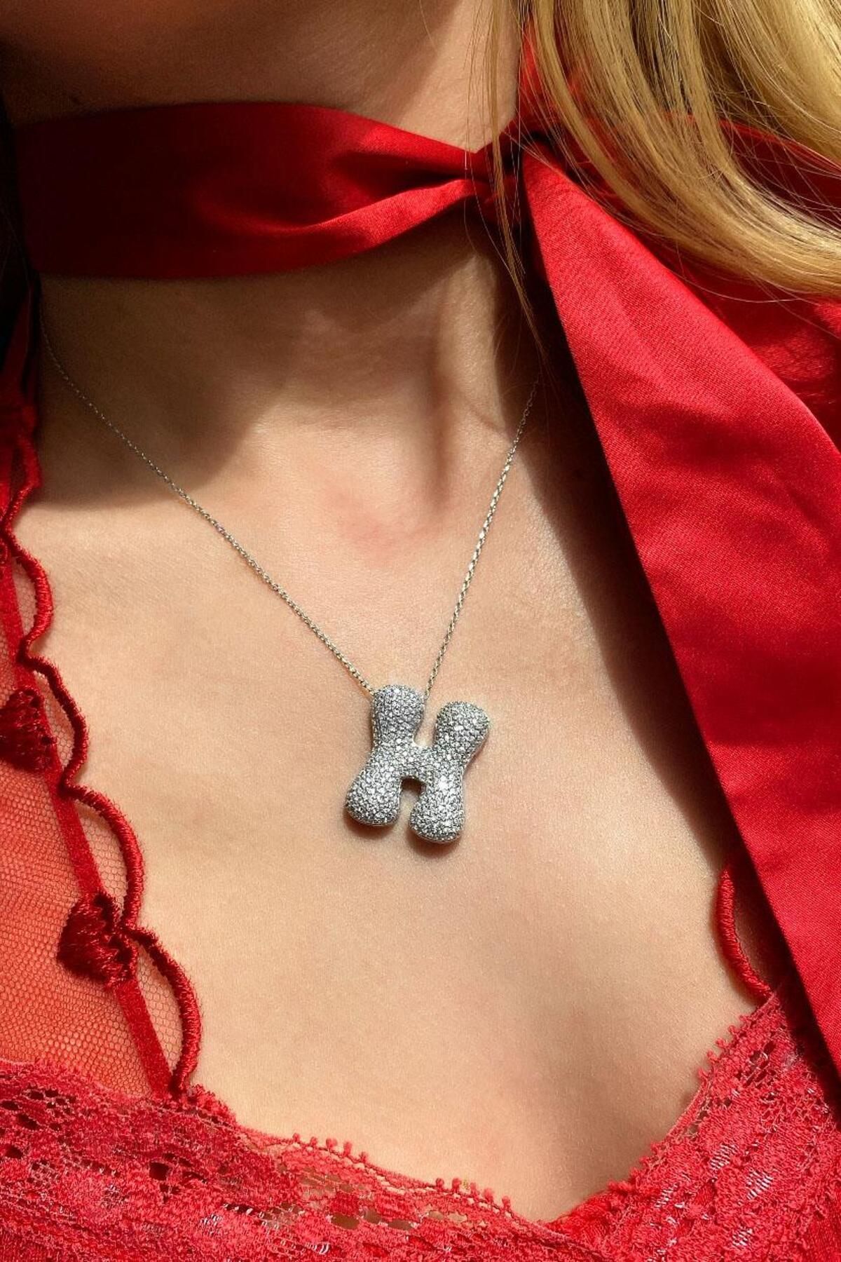 Spossy Silver Jewelry H Harfi Bombeli Harf Kolye