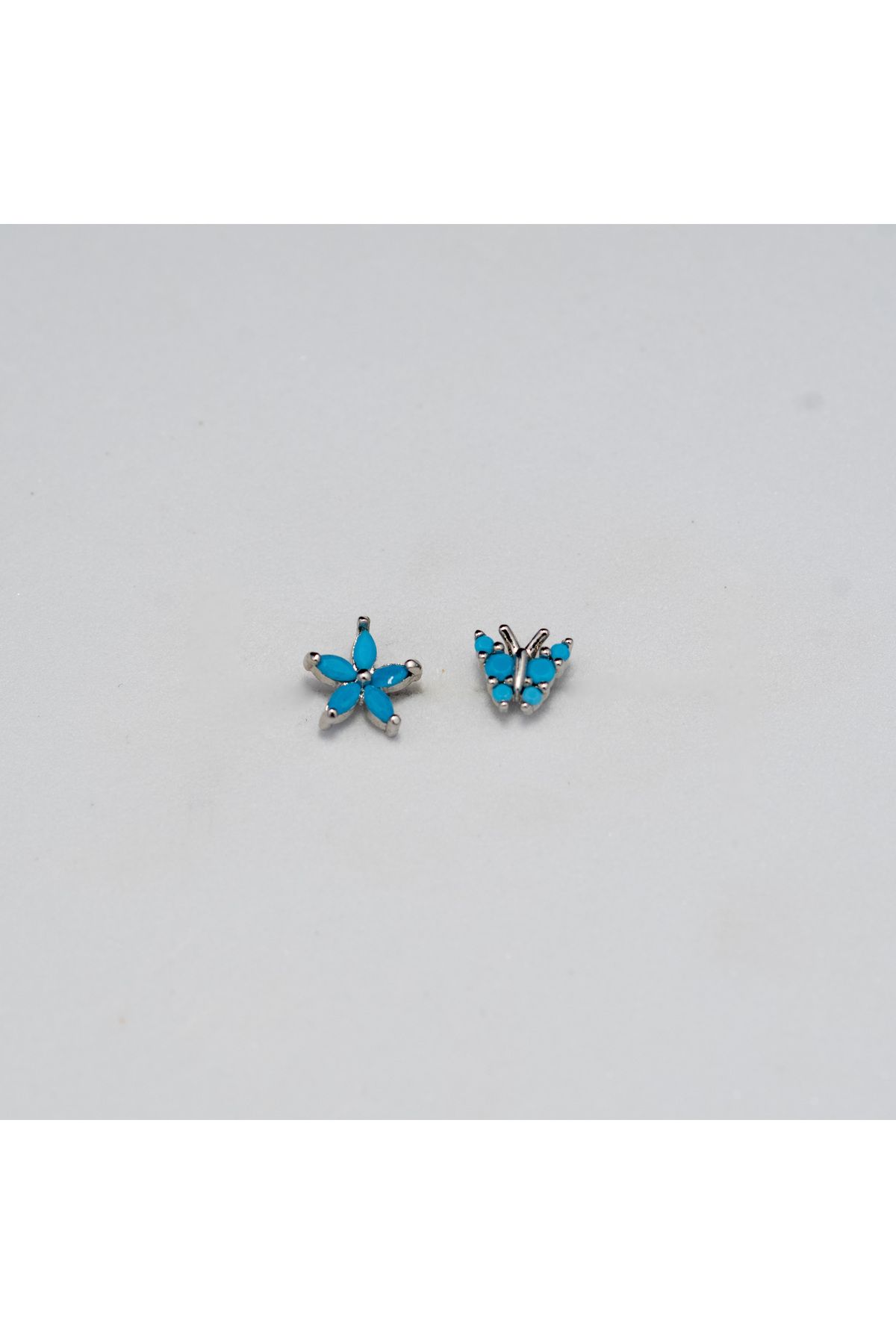Piercing by Sever KOMBİN TURKUAZ ÇİÇEK VE TURKUAZ KELEBEK MAVİ ÇELİK PIERCING GÜMÜŞ RENKLİ (TARGUS HELIX CONCH FLAT)