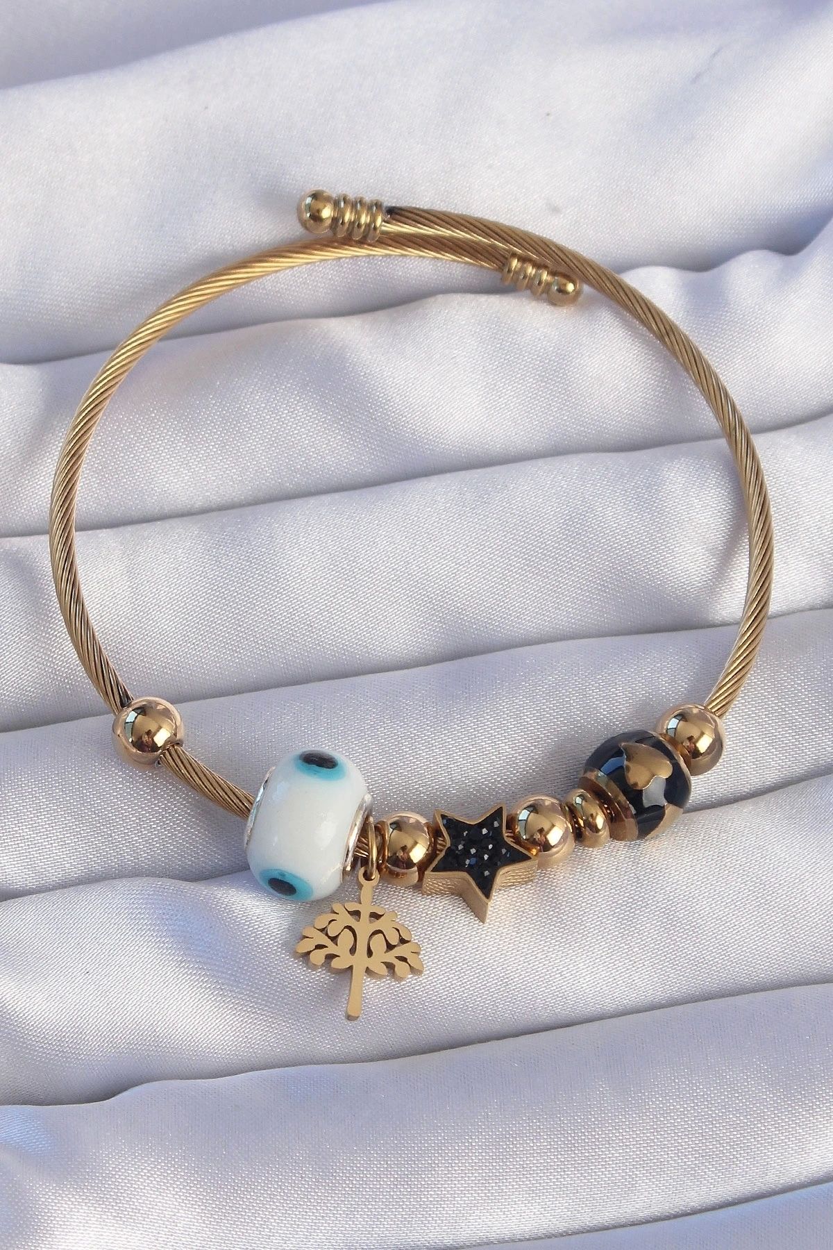 STOREMAX 316L Çelik Gold Renk Siyah Zirkon Taşlı Yıldız Tasarımlı Ağaç Detay Nazarlı Charm Bileklik