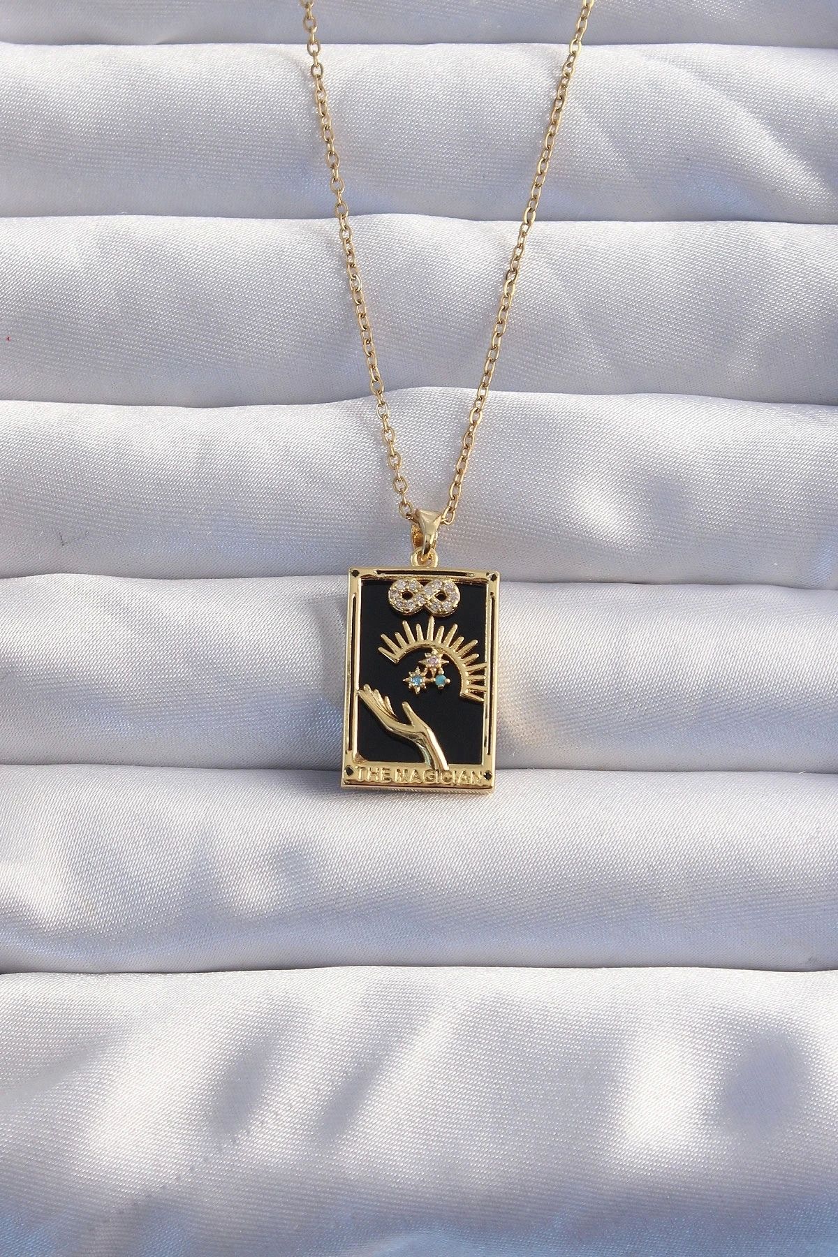 STOREMAX 316L Çelik Zincir Gold Renk Sonsuzluk Detay Zirkon Taşlı Tarot Kolye