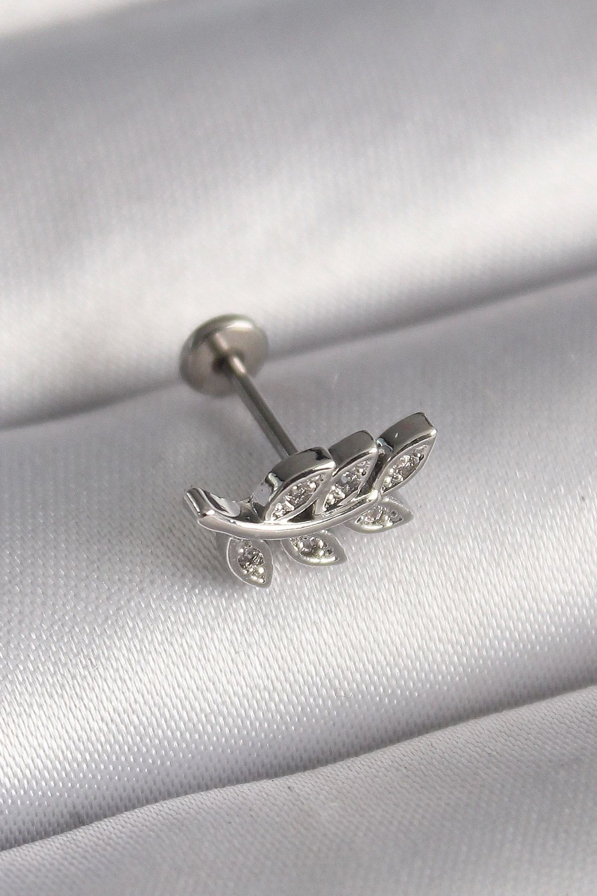 STOREMAX 316L Çelik Gümüş Renk Dal Model Zirkon Taş Detaylı Tragus Piercing