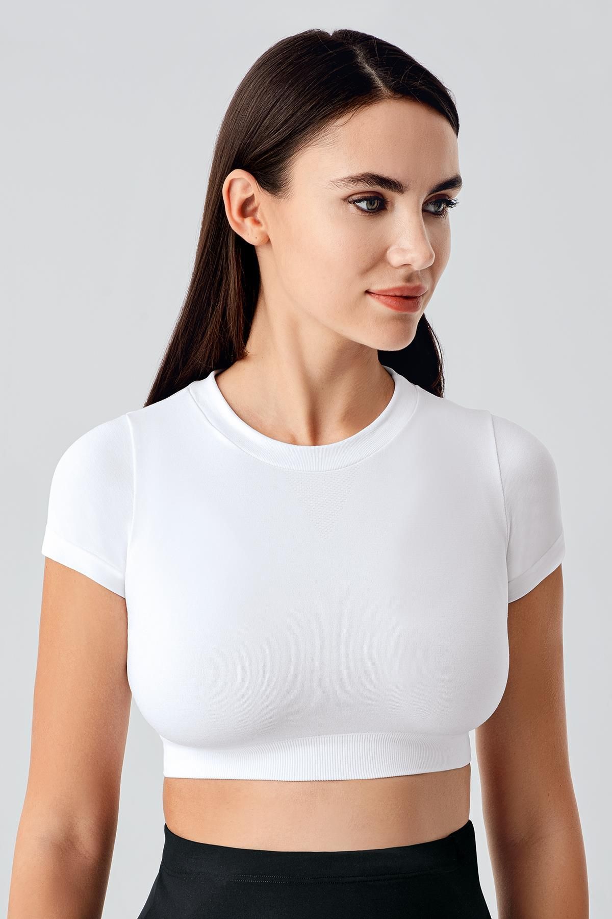 Artış Kadın Kısa Kollu Esnek Crop T-Shirt