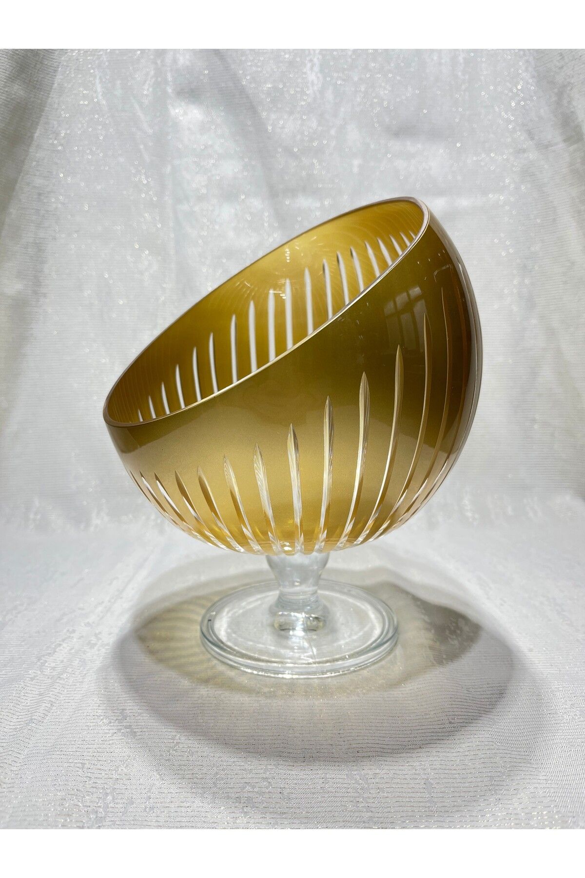 Mirano Cam Tasarım GOLD KESME EL İŞİ 19 CM YARIM AY AYAKLI SUNUMLUK – SALATA KASESİ – MEYVELİK