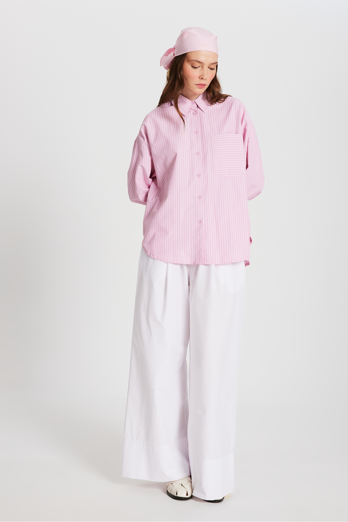 mina aise Pembe Beyaz Çizgili Oversize Cepli Gömlek 27135 görsel 3
